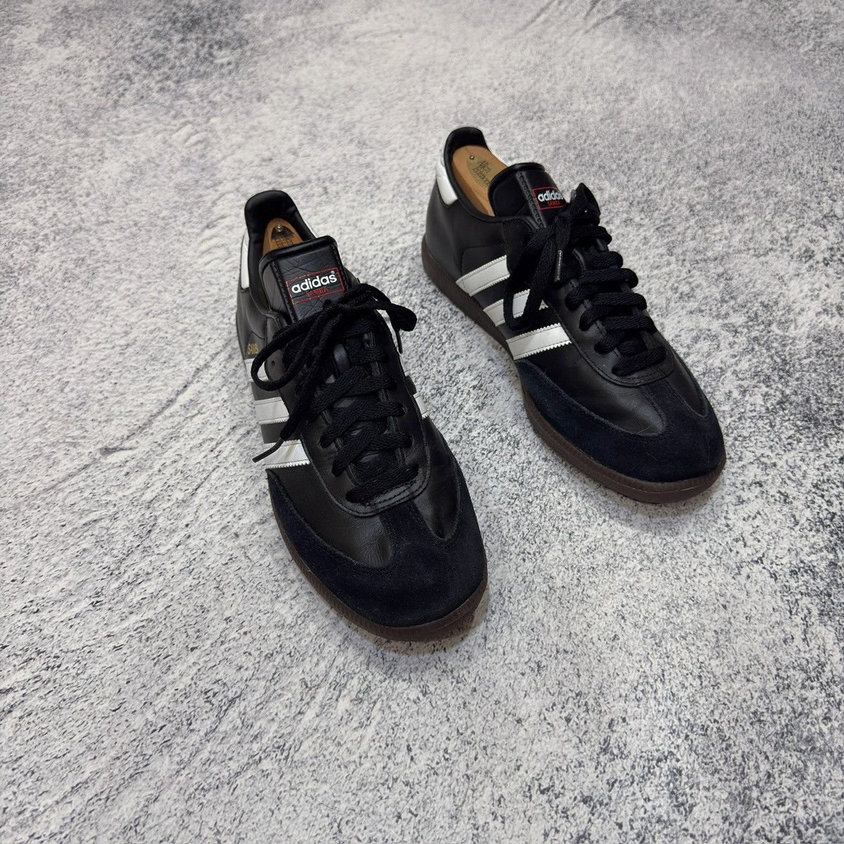Adidas Adidas Samba Classic Black Leather US8.5 UK8 EU42 Size US 8.5 / EU 41-42 - 3 Thumbnail