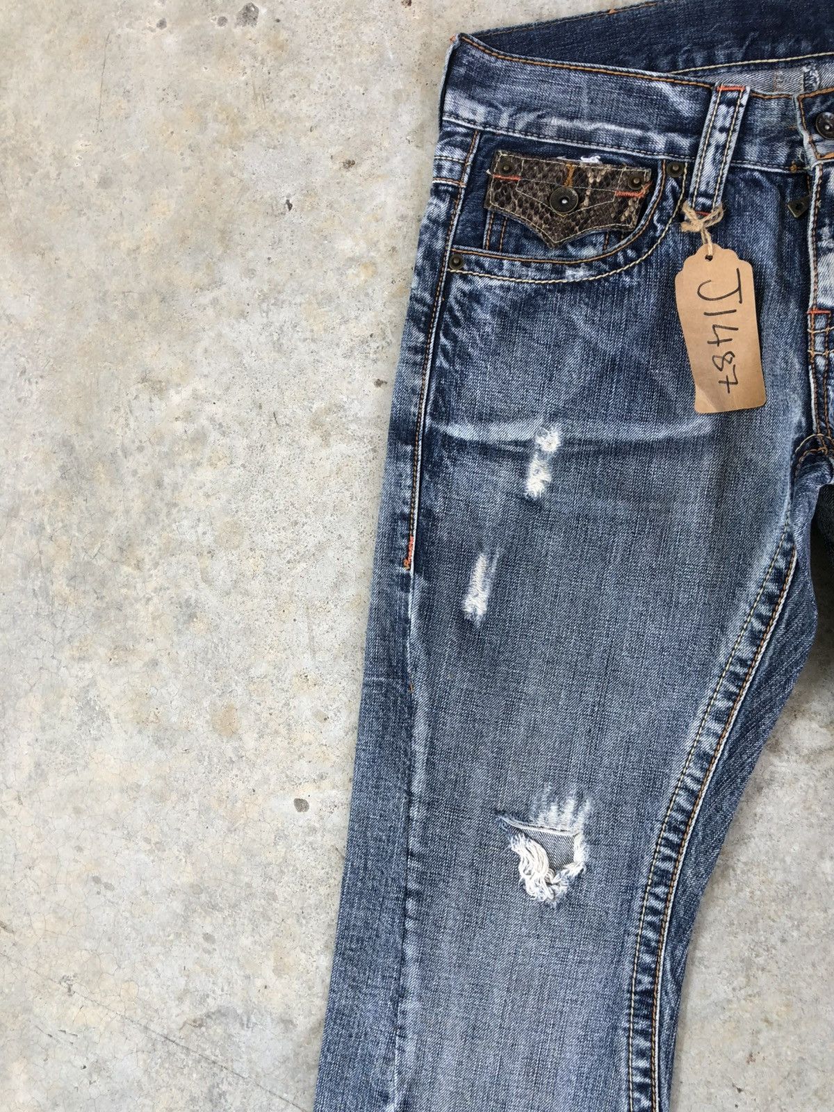 If Six Was Nine Semantic Design Flared Jeans Snake Skin Distressed Jeans Size US 30 / EU 46 - 3 Thumbnail