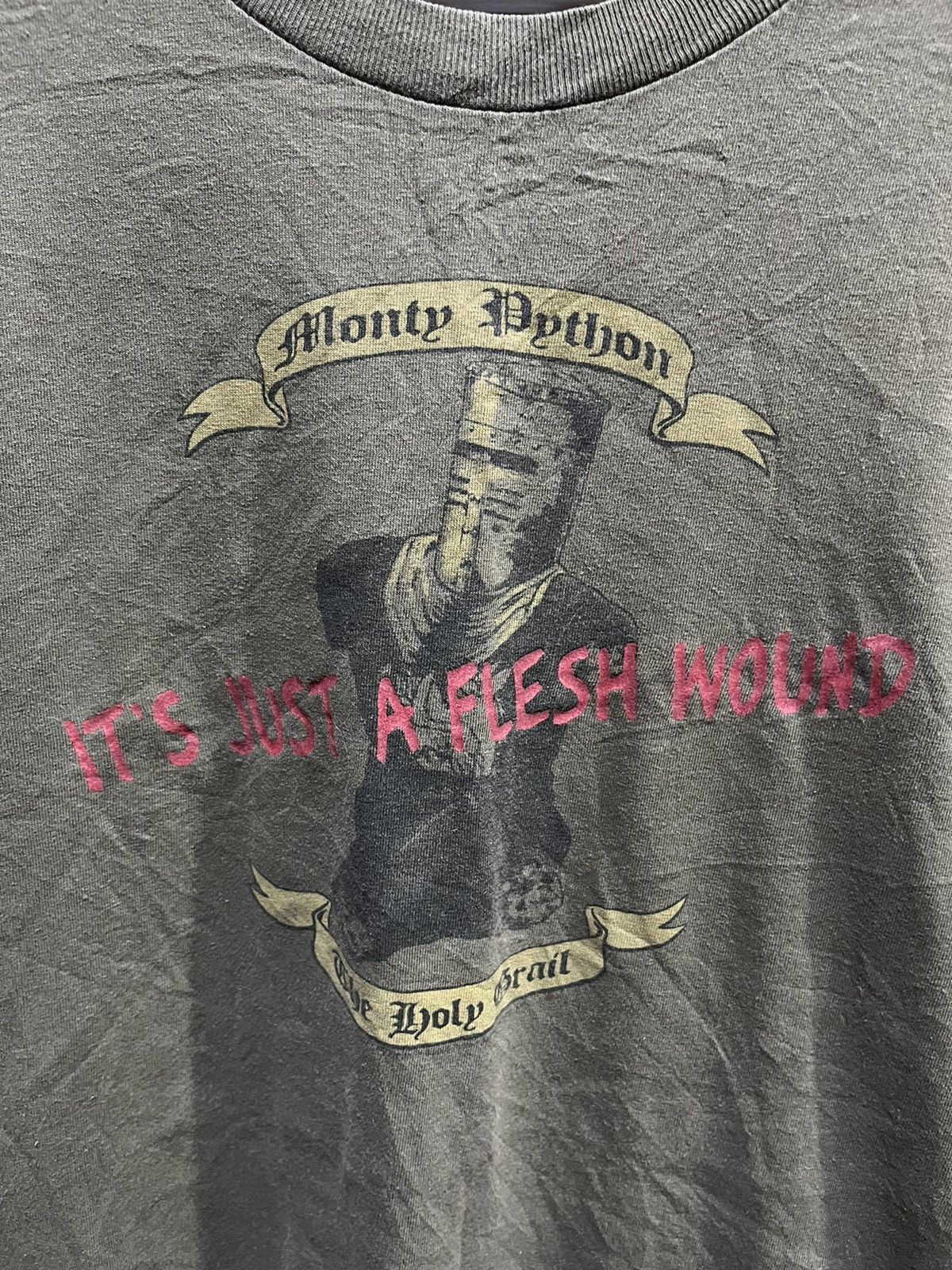 Vintage Monty Python The Holy Grail Movie Tee 2005s Size US XXL / EU 58 / 5 - 2 Thumbnail