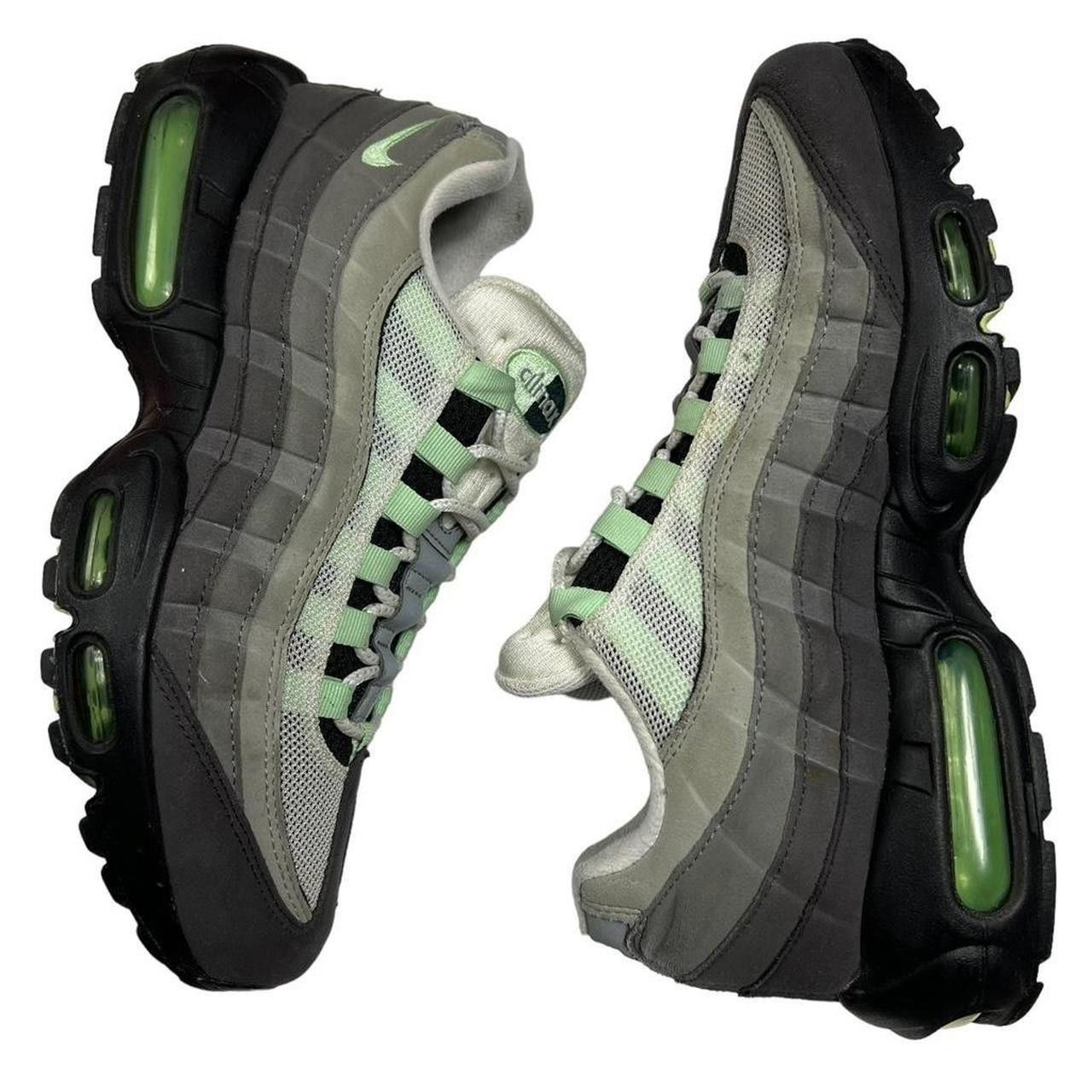 Nike Nike Air Max 95 OG Fresh Mint - Size US 8 / EU 41 / UK 7 Size US 8 / EU 41 - 1 Thumbnail