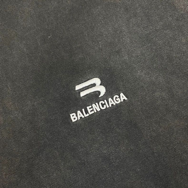 Balenciaga Balenciaga Worn embroidered logo short sleeve Size US L / EU 52-54 / 3 - 3 Thumbnail