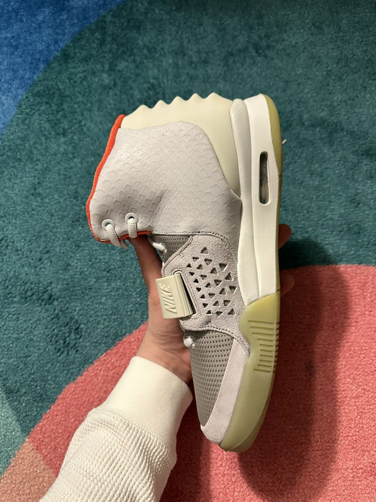 Kanye West × Nike Nike Air Yeezy 2 NRG ‘Pure Platinum’ Size US 11.5 / EU 44-45 - 5 Thumbnail