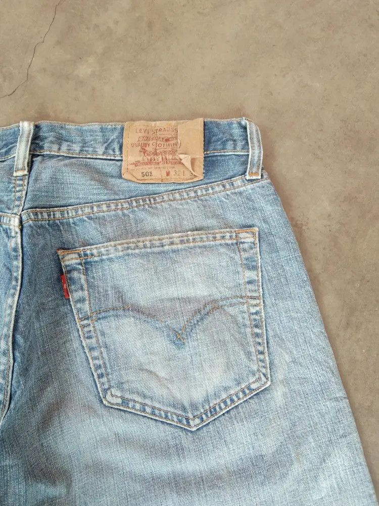 Levi's Vintage Levi's 501 Distressed Jeans 32x31 Size US 32 / EU 48 - 4 Thumbnail