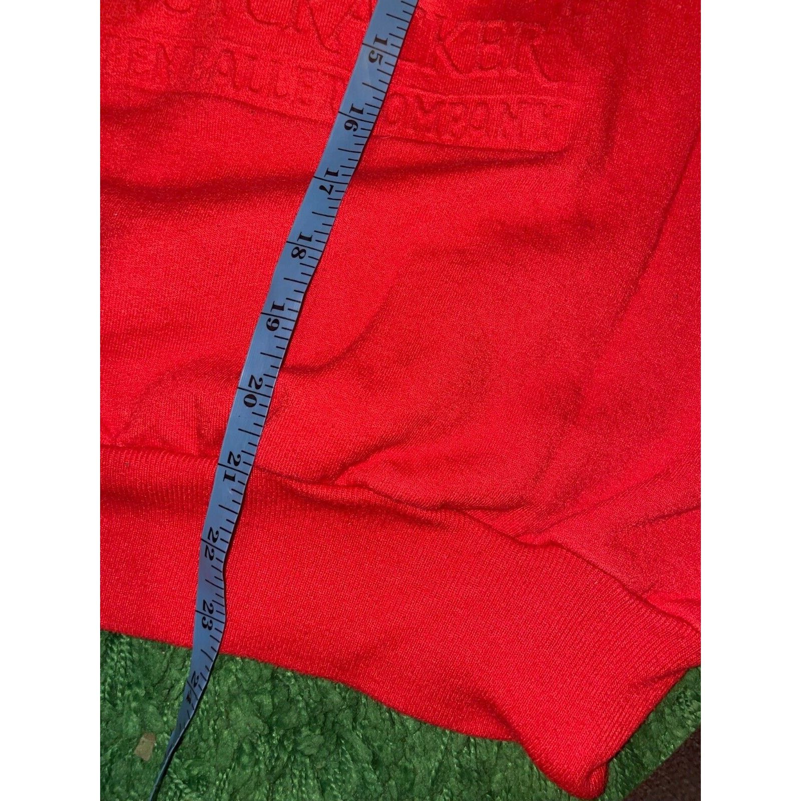 Hanes Vintage Nutcracker Sweatshirt Aspen Ballet Red Crewneck 90s Size US S / EU 44-46 / 1 - 9 Thumbnail