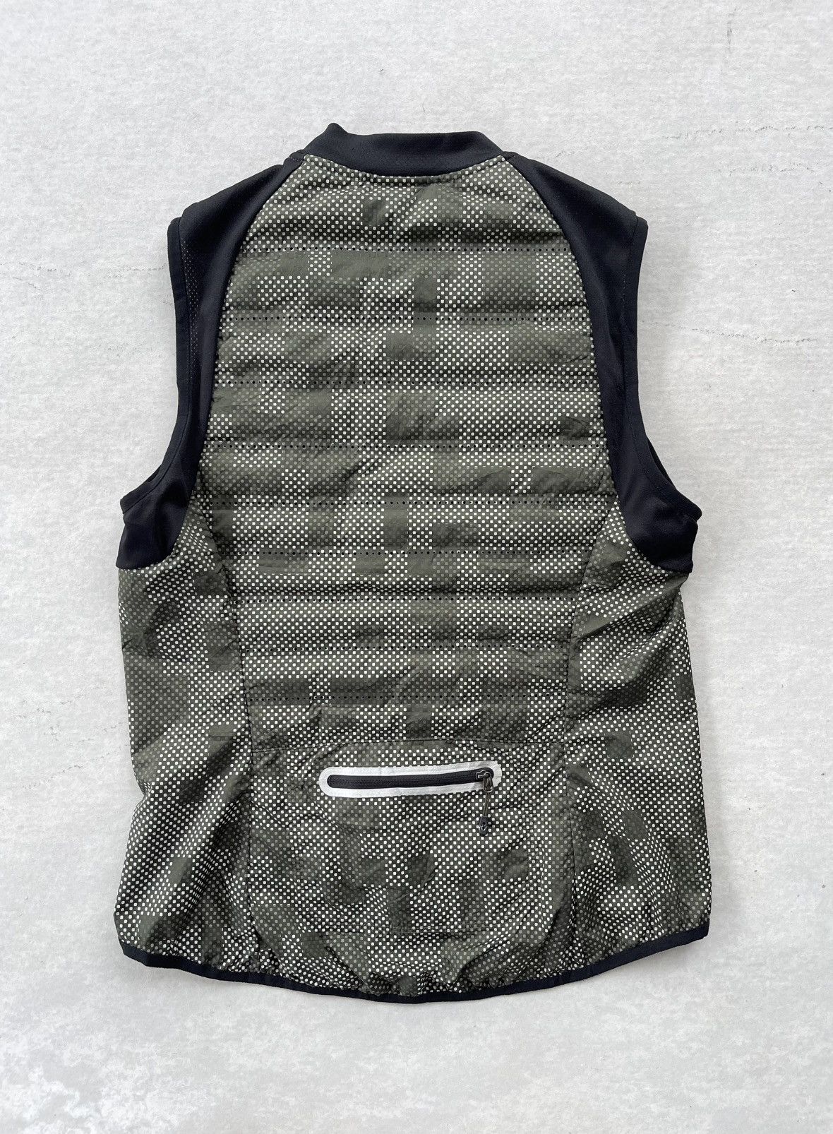 Nike × Nike ACG Nike Running Women's Aeroloft Flash Vest Size M / US 6-8 / IT 42-44 - 4 Thumbnail