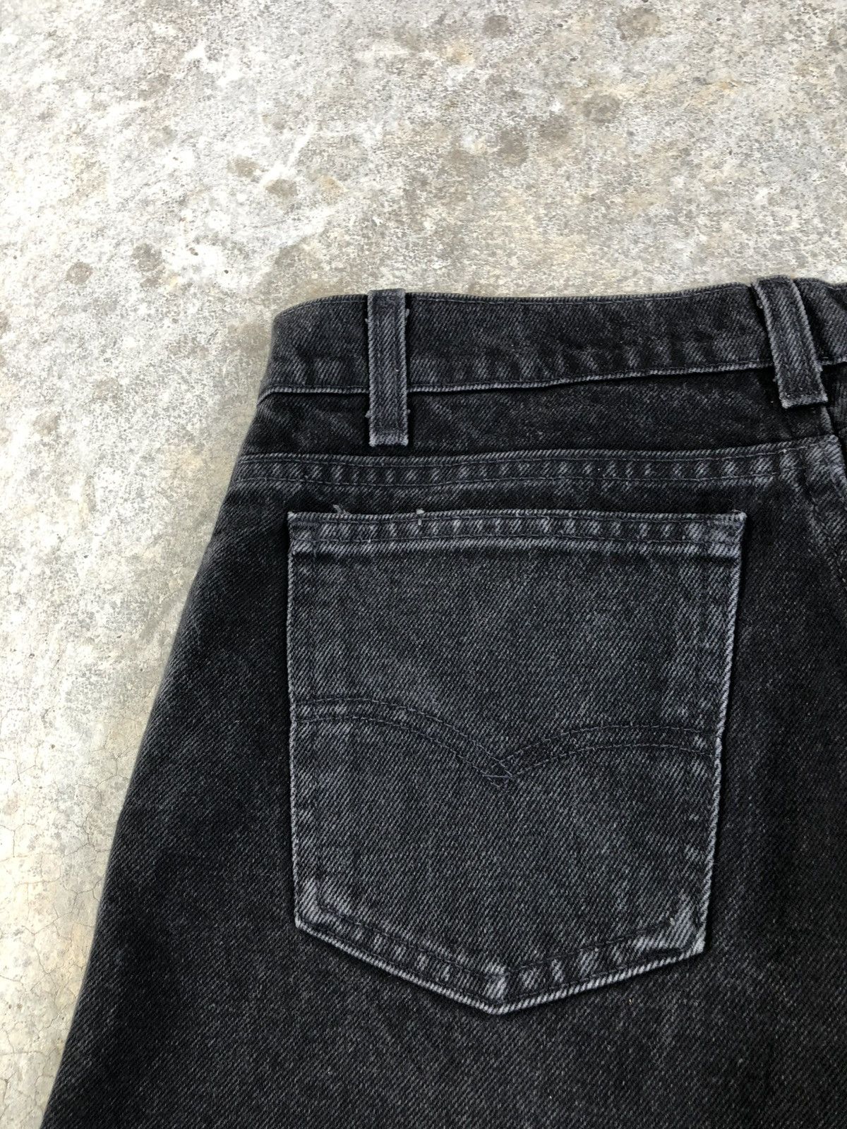 Levi's Vintage 90s Levis Orange Tab Baggy Distressed Jeans 550 Size US 31 - 16 Thumbnail