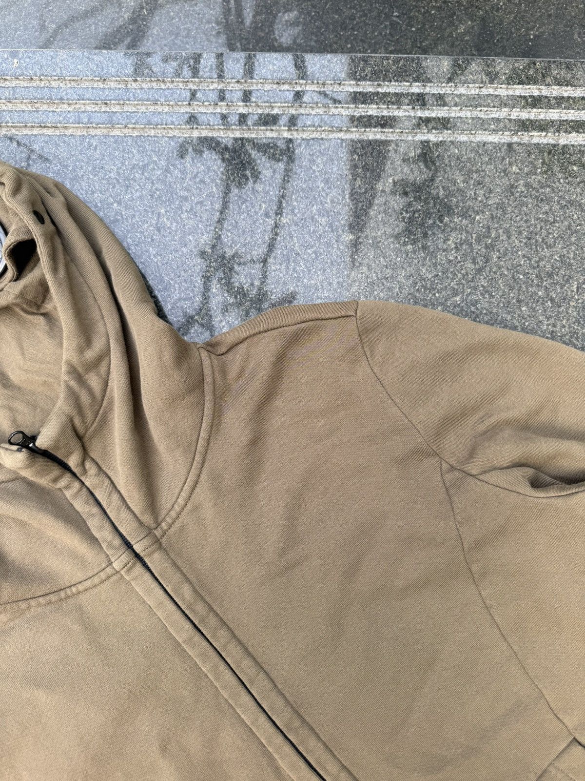 C.P. Company 90’s C.P. COMPANY RARE DOUBLE GOGLE GLASS VINTAGE ZIP HOODIE Size US L / EU 52-54 / 3 - 7 Thumbnail