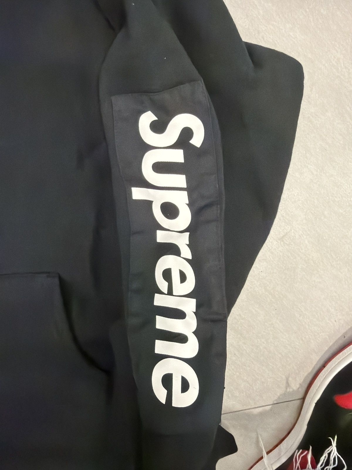 Supreme Supreme hooded sweatshirt sleeve logo black Size US XL / EU 56 / 4 - 5 Thumbnail