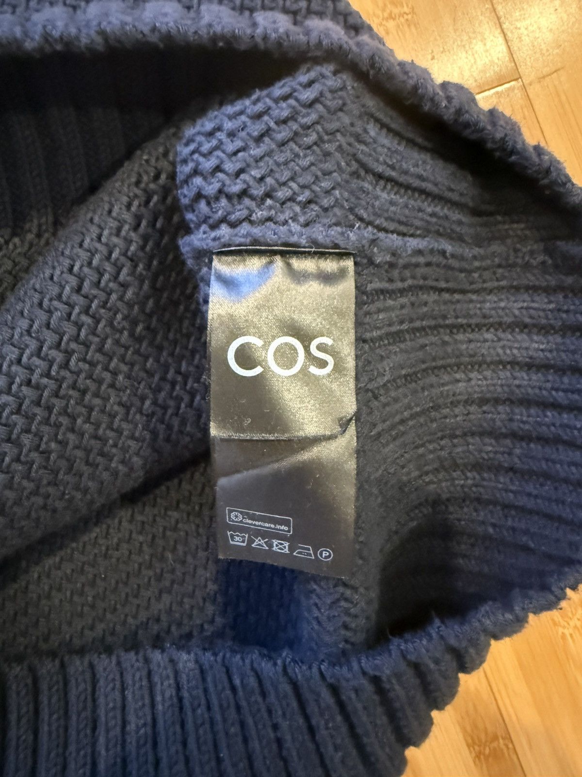 Cos COS Heavyweight Crewneck Sweater Vest Size US M / EU 48-50 / 2 - 3 Thumbnail