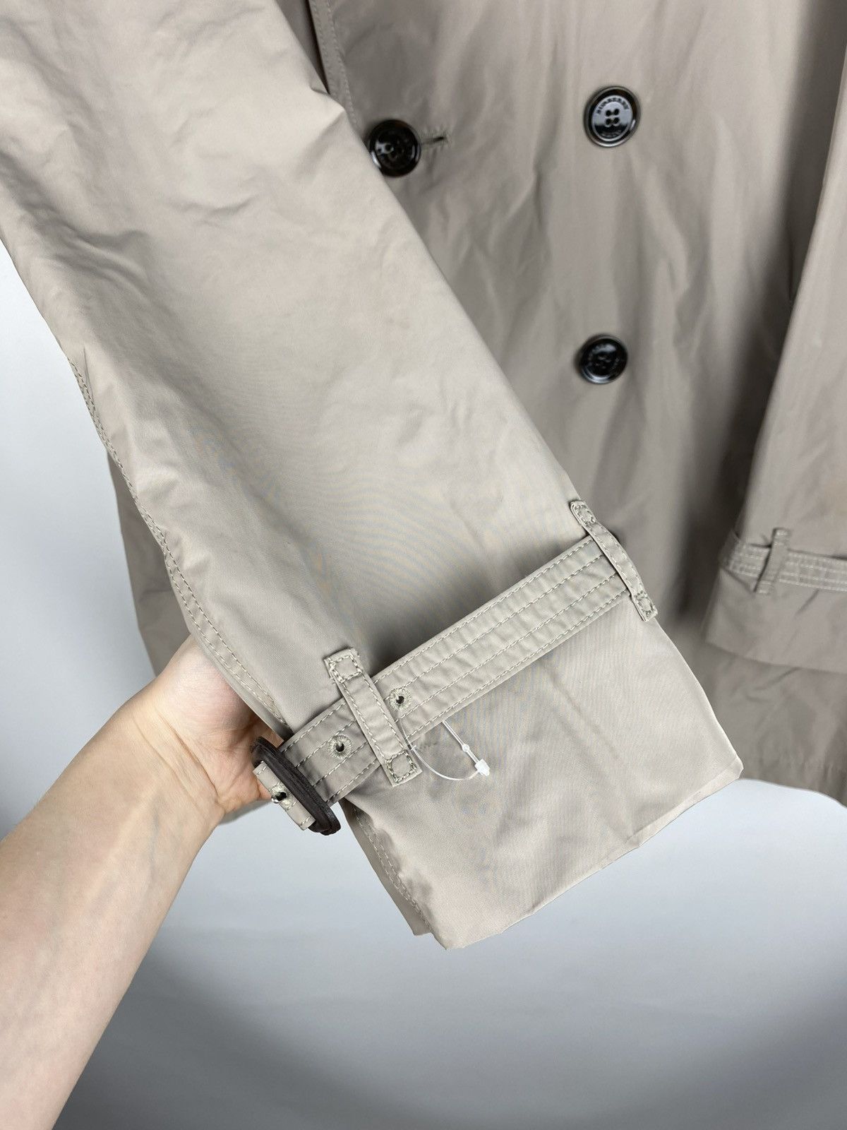Burberry Burberry Brit nova check double breasted nylon trench coat Size US M / EU 48-50 / 2 - 8 Thumbnail