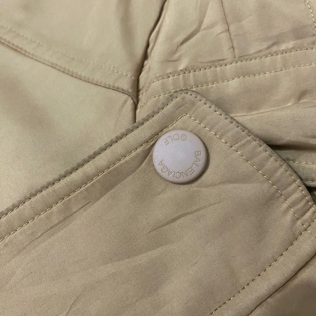 Balenciaga Vintage Balenciaga Hidden Hoodie Logo Light Jacket Size US L / EU 52-54 / 3 - 7 Thumbnail