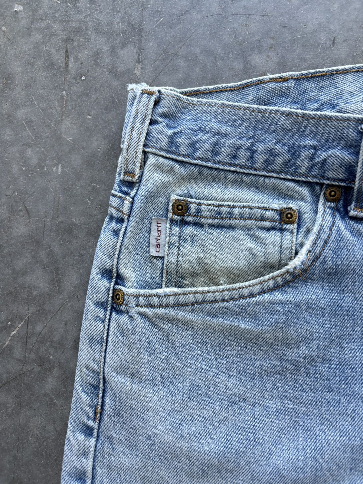 Carhartt Vintage Y2K Carhartt Denim Jeans 35x30 Light Wash Distressed Size US 35 - 2 Thumbnail
