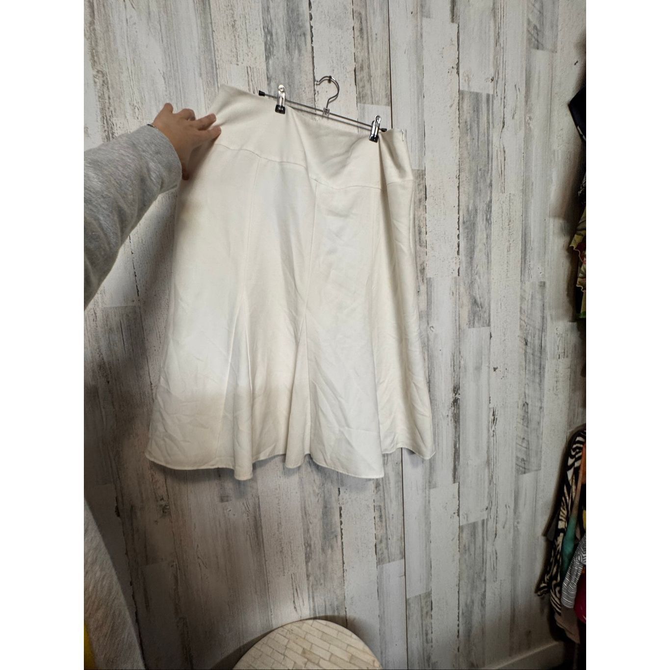 Other Ashley Stewart 16W Cream A-Line Midi Skirt w/ Lining – Elega Size 38" / US 16 / IT 52 - 2 Thumbnail