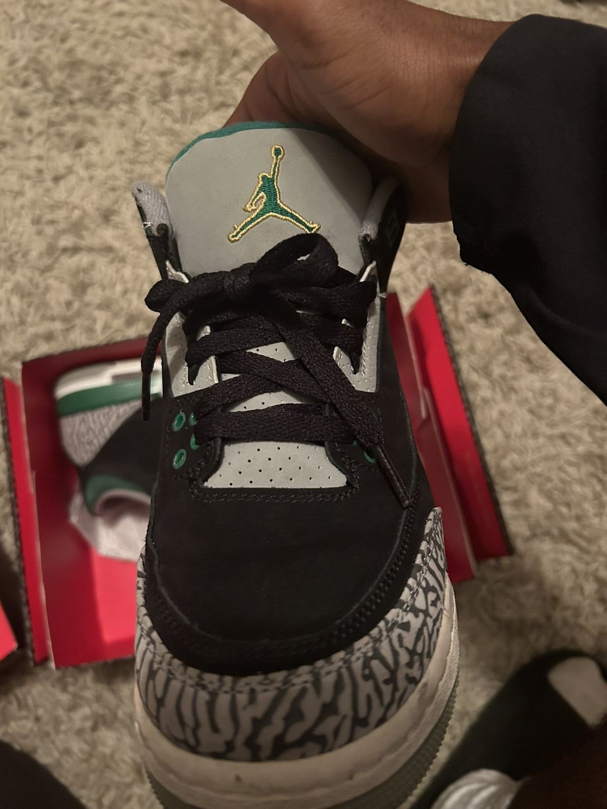 Jordan Brand Jordan 3 Pine Green (size 6.5) Size US 6.5 / EU 39-40 - 6 Thumbnail