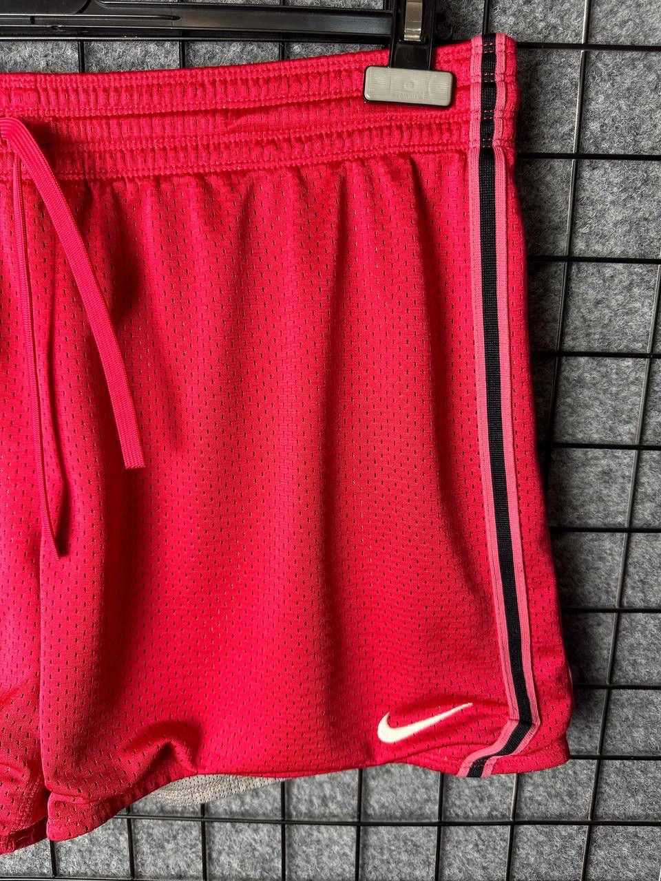 Nike Nike shorts jersey swoosh size Large Size US 34 / EU 50 - 2 Thumbnail