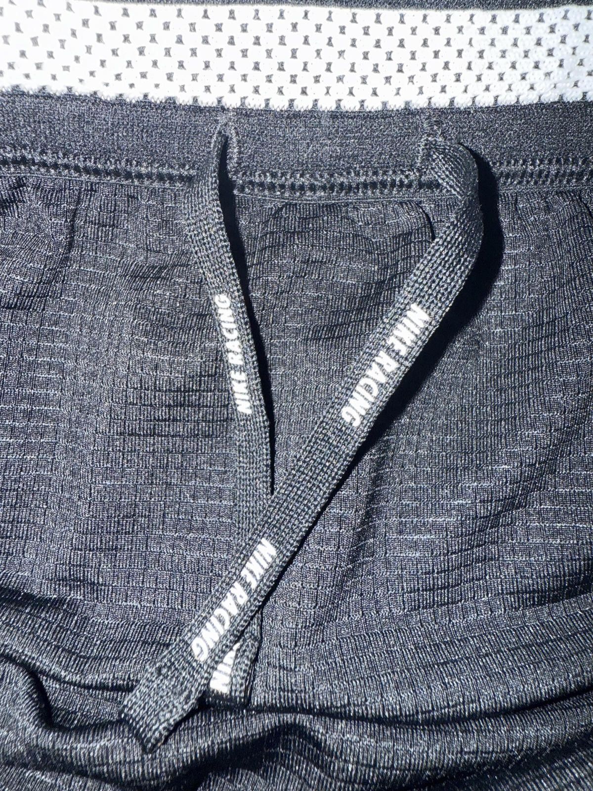 Nike Nike AeroSwift Men's Dri-FIT ADV 2" Running Shorts Sample Size US 32 / EU 48 - 11 Thumbnail