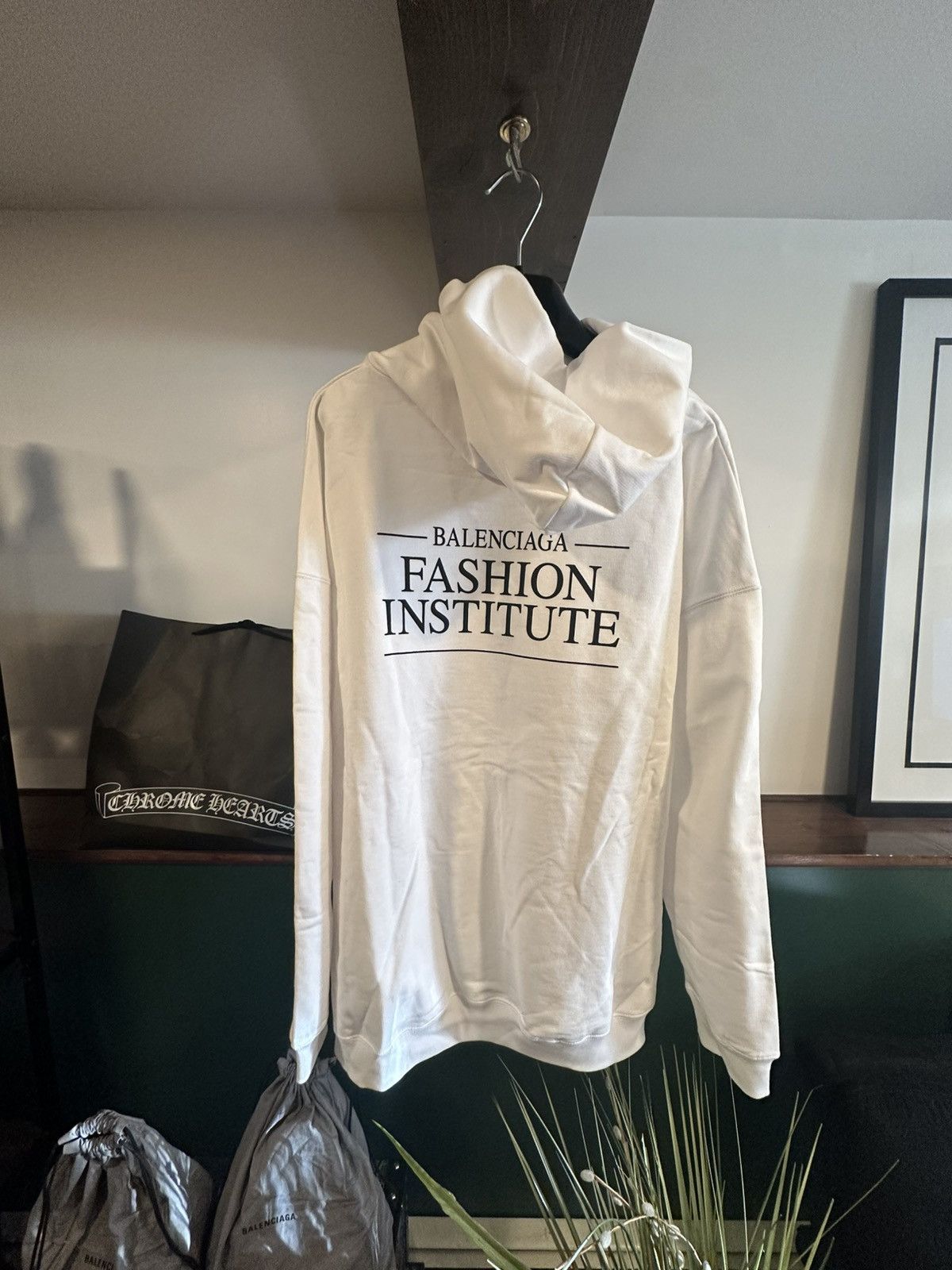 Balenciaga Balenciaga Fashion Institute Hoodie Size Small Size US S / EU 44-46 / 1 - 2 Thumbnail