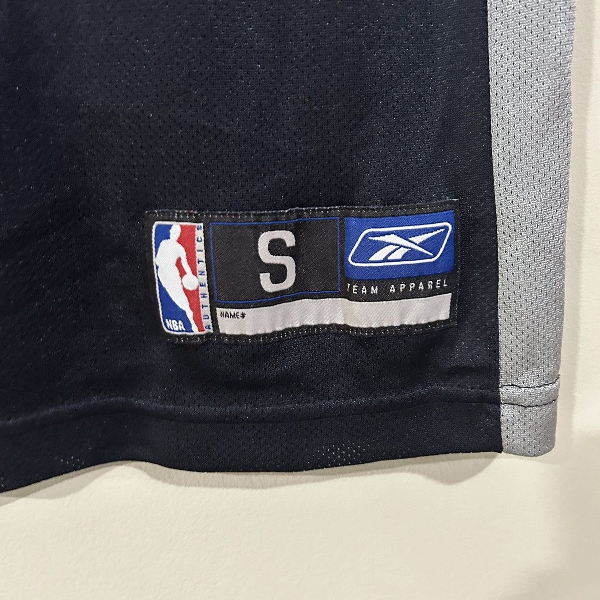 Reebok Vintage San Antonio Spurs Tim Duncan Jersey Size US S / EU 44-46 / 1 - 6 Thumbnail