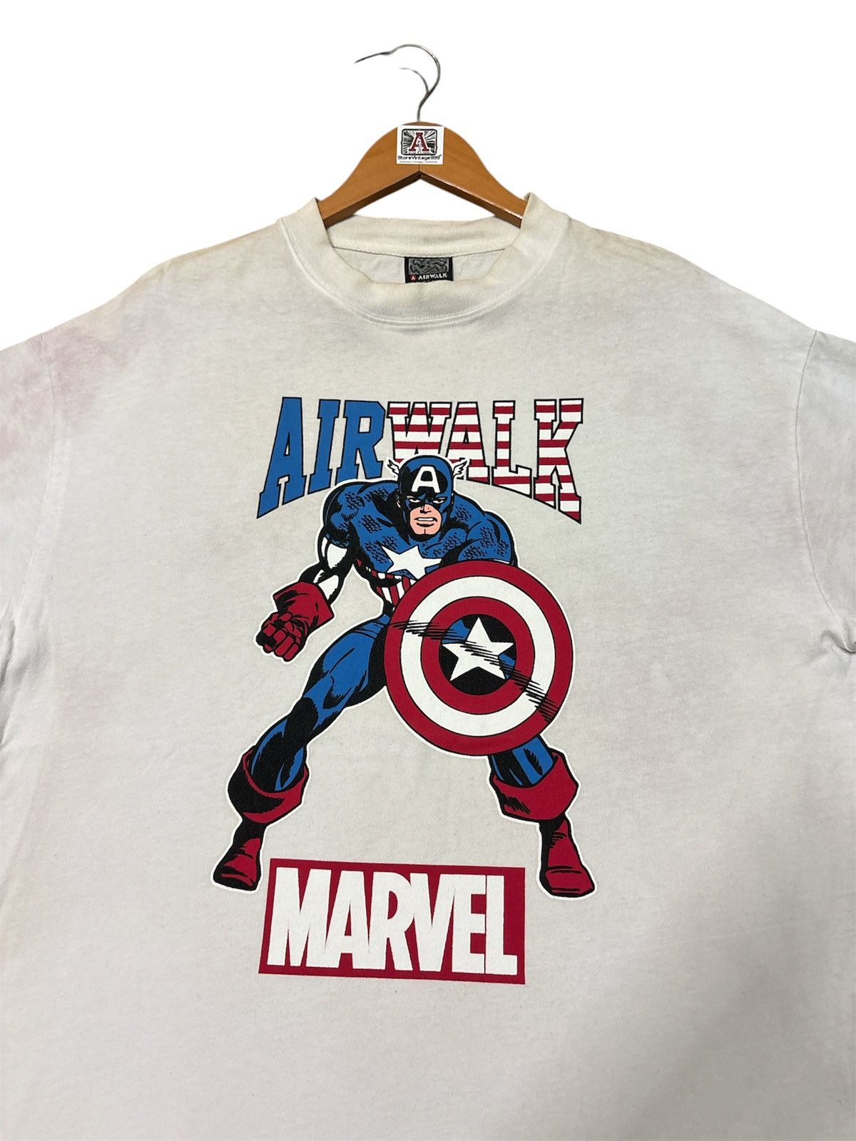 Airwalk 💸BINDING OFFER💸AIRWALK X CAPTAIN AMERICA MARVEL TSHIRT TEE💥 Size US L / EU 52-54 / 3 - 5 Thumbnail