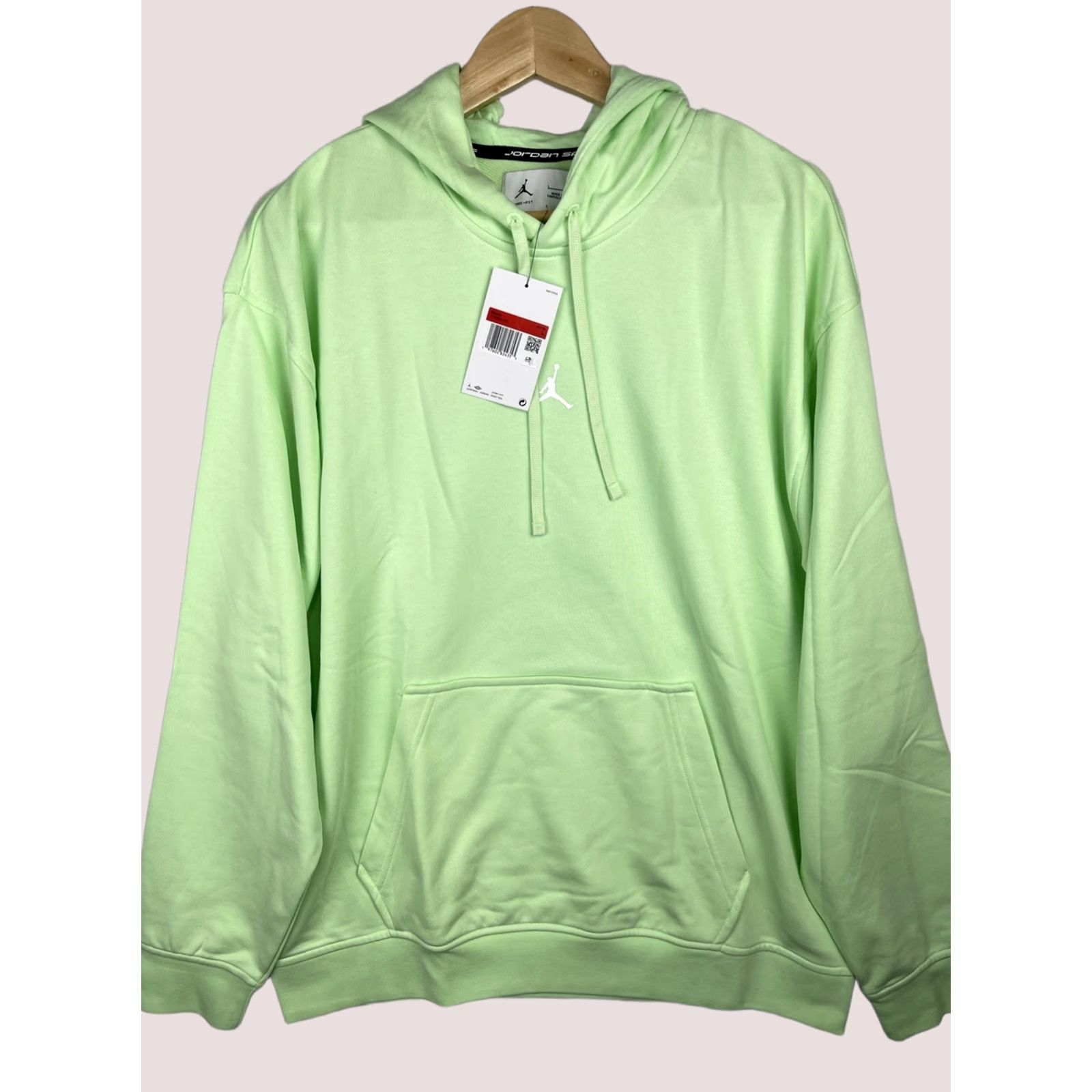 Jordan Brand Air Jordan Hoodie Mens Large Green Sport Dri Fit Pullover Sweatshirt FV8606-376 Size US L / EU 52-54 / 3 - 1 Thumbnail