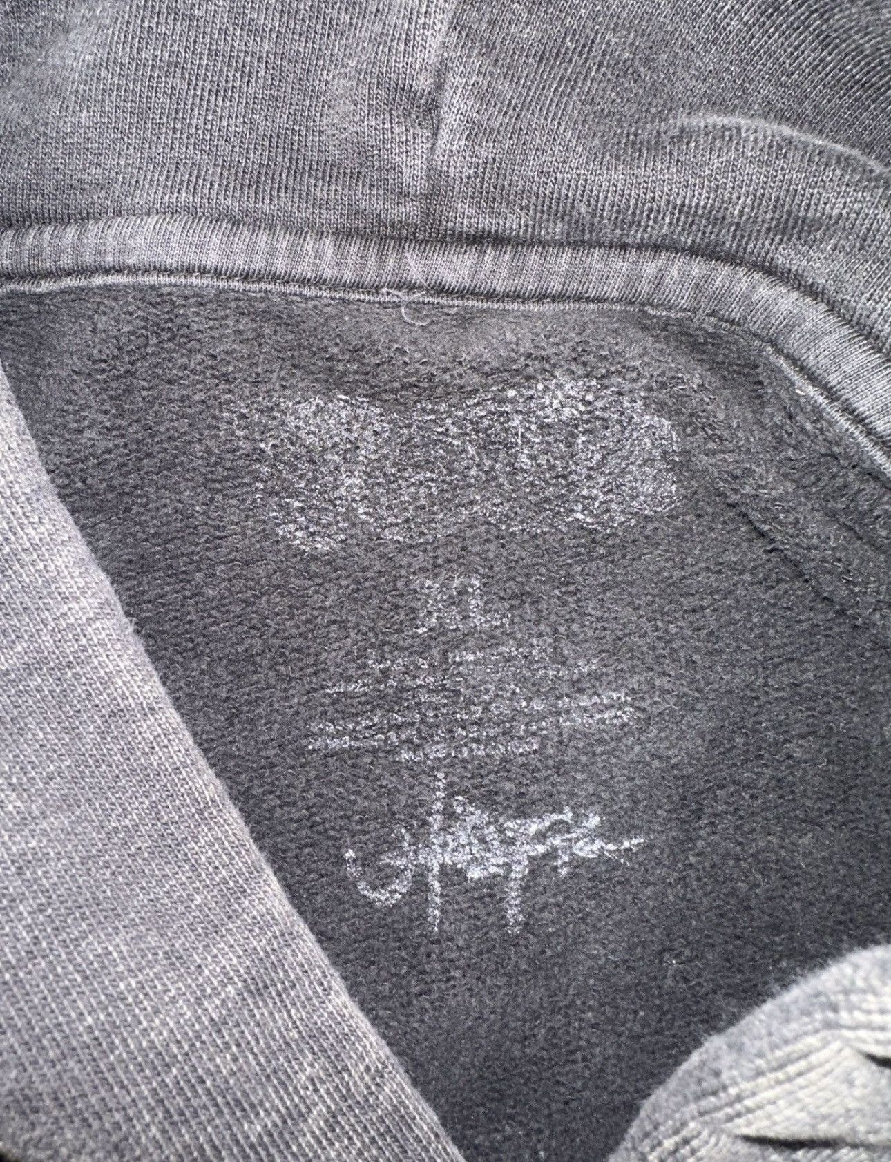 Travis Scott RARE Travis Scott Circus Maximus Utopia Staff Hoodie size XL Size US XL / EU 56 / 4 - 4 Thumbnail