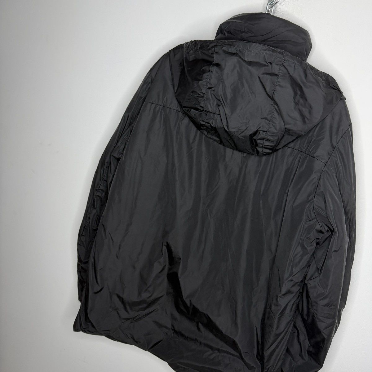 Prada Prada Nylon Black Jacket Padded Hooded Size US L / EU 52-54 / 3 - 9 Thumbnail