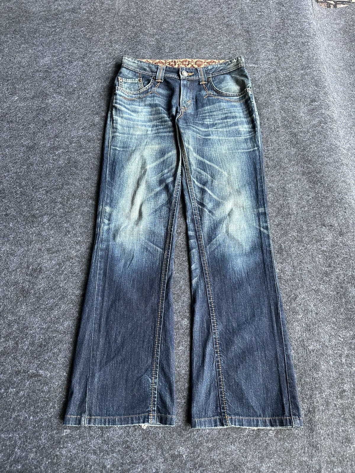 If Six Was Nine Edwin Exclusive Vintage Flare Bulls Head Denim W28 D386 Size US 28 / EU 44 - 1 Thumbnail