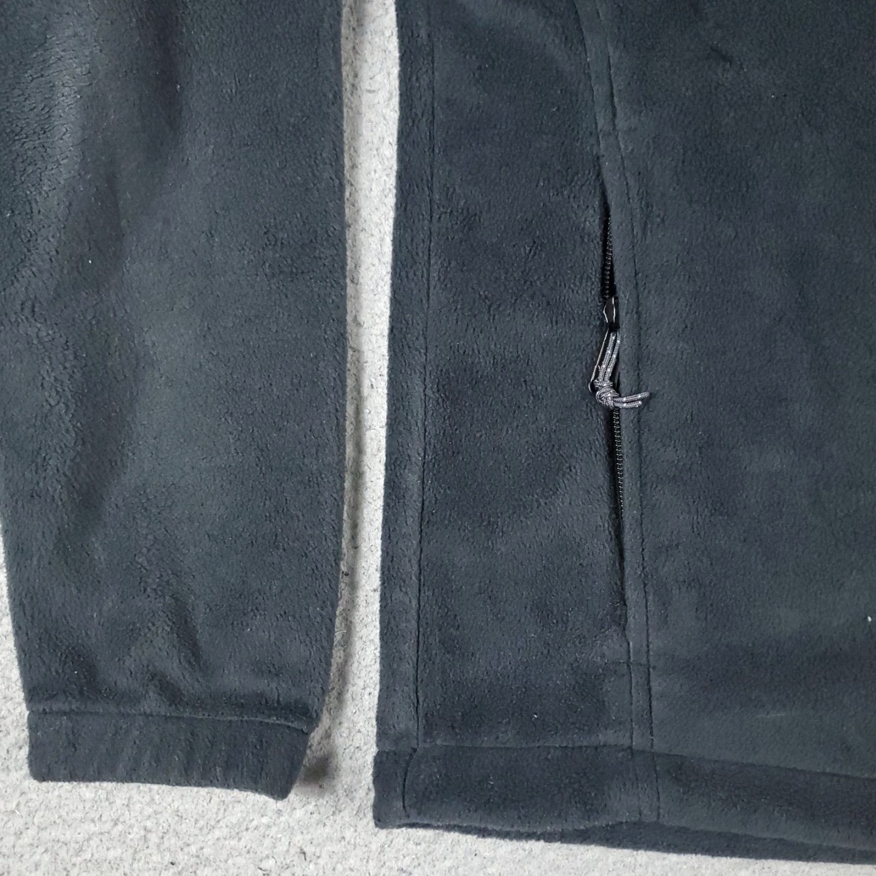 Vintage Columbia Jacket Mens Medium Black Fleece Casual Full Zip Up Winter Sweater Size US M / EU 48-50 / 2 - 3 Thumbnail