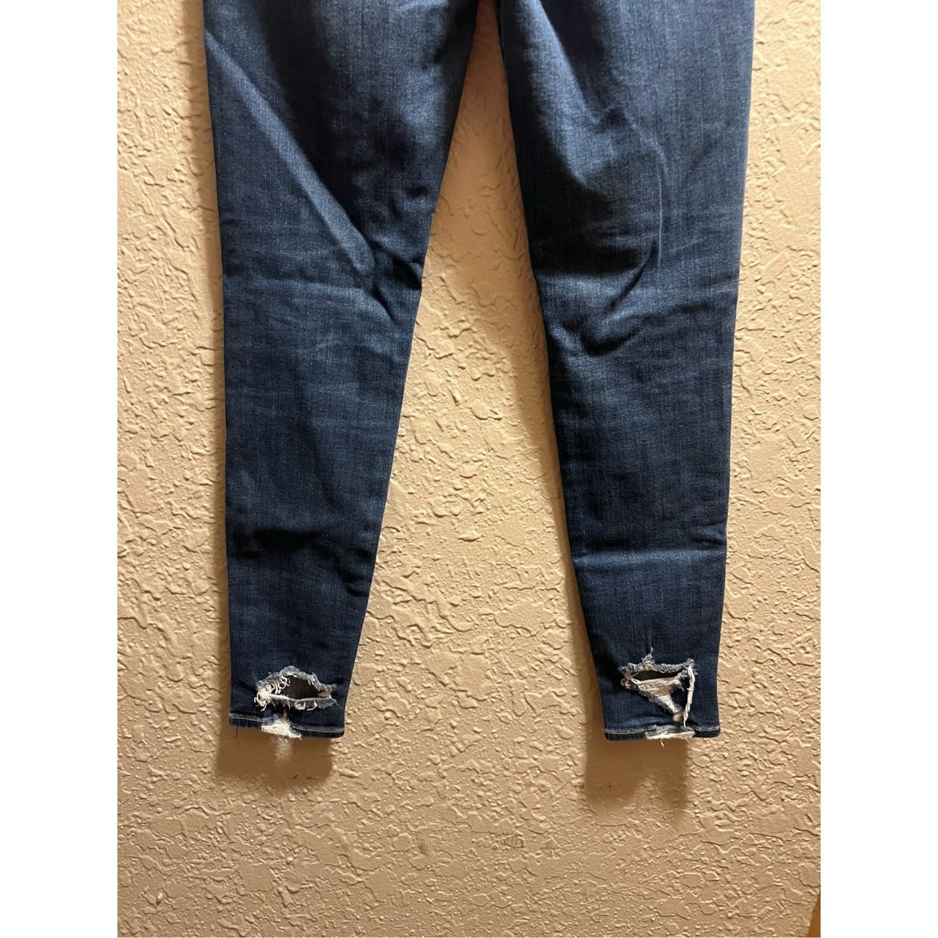 American Eagle Outfitters American Eagle Hi-Rise Jegging Jeans Woman’s Size 8 Regular Size 28" / US 6 / IT 42 - 11 Thumbnail