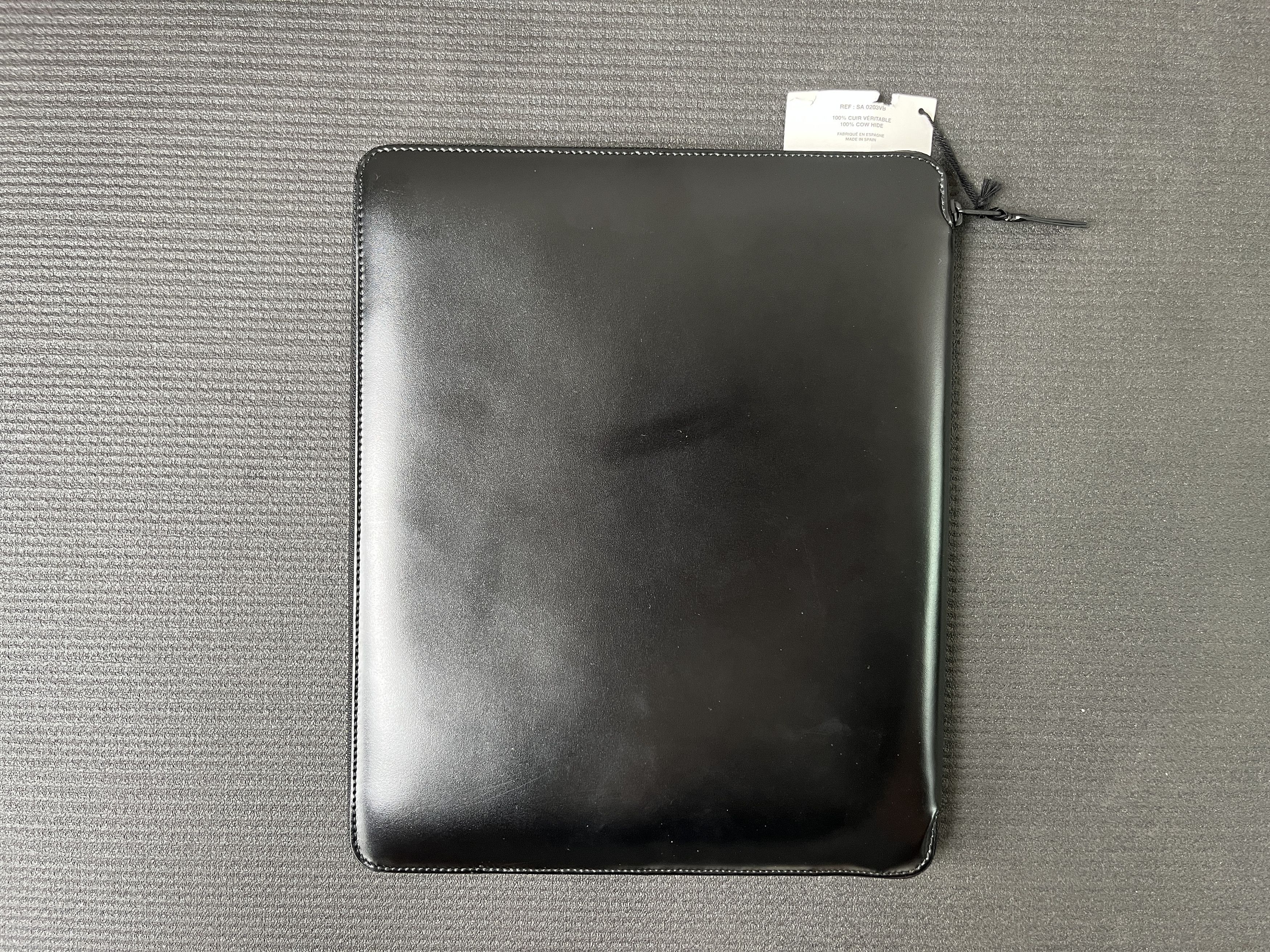 Comme des Garcons Comme des Garcons Very Black Luxury Leather iPad Case Folio Size ONE SIZE - 3 Thumbnail