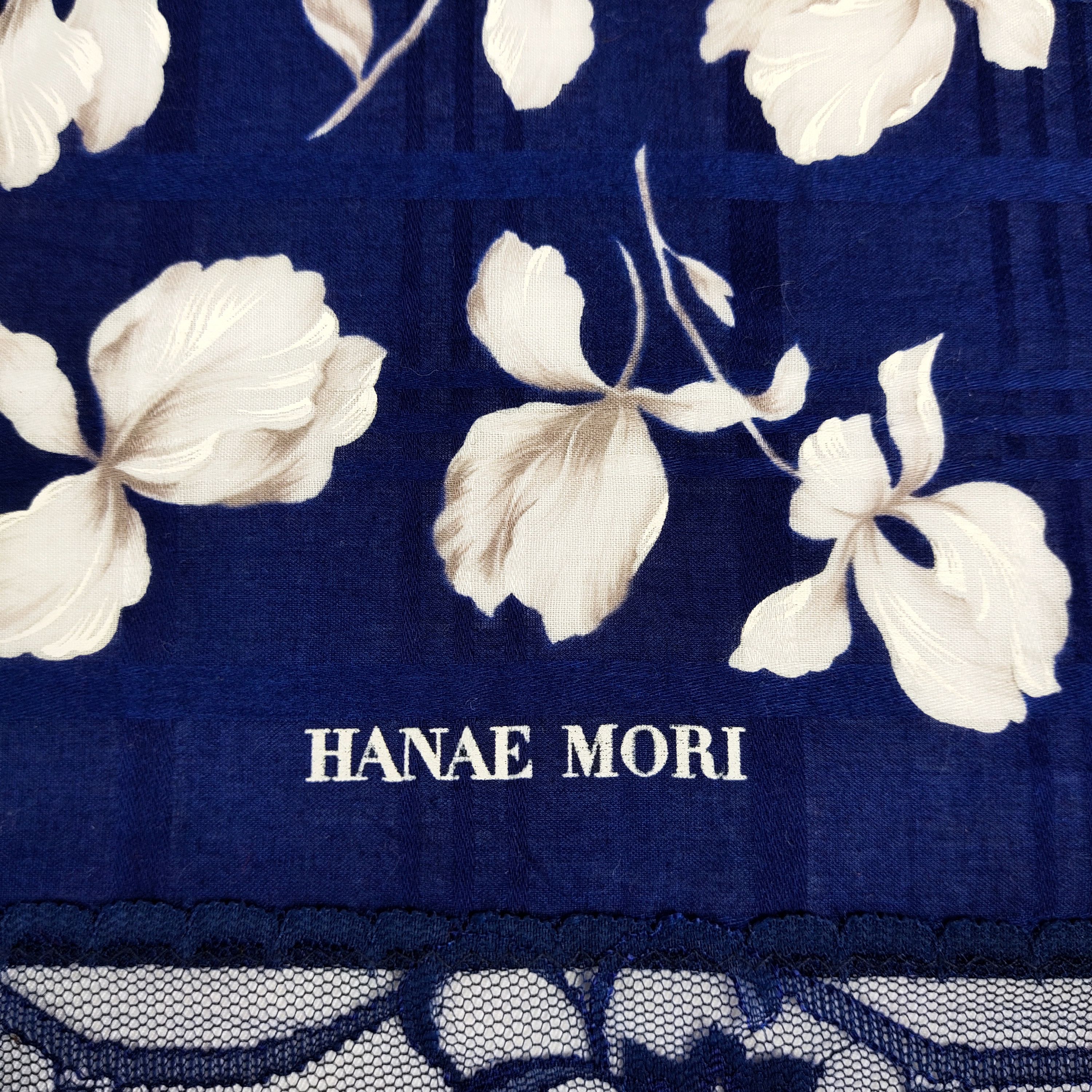Hanae Mori × Vintage Hanae Mori Handkerchief / Neckerchief / Bandana FZ626 Size ONE SIZE - 5 Thumbnail