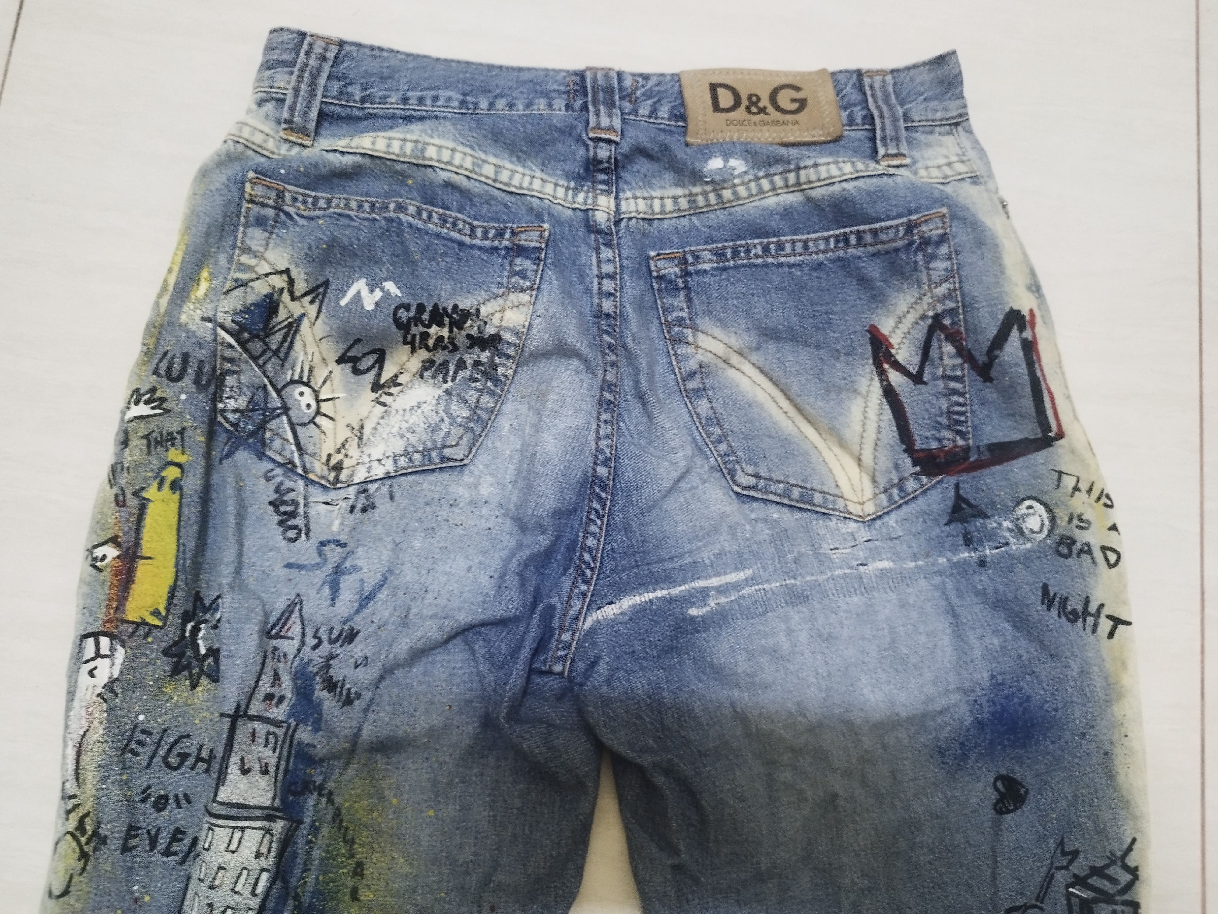 Dolce & Gabbana Dolce & Gabbana 2000s Graffiti Jean-Micheal Basquiat Jeans Size 28" / US 6 / IT 42 - 5 Thumbnail