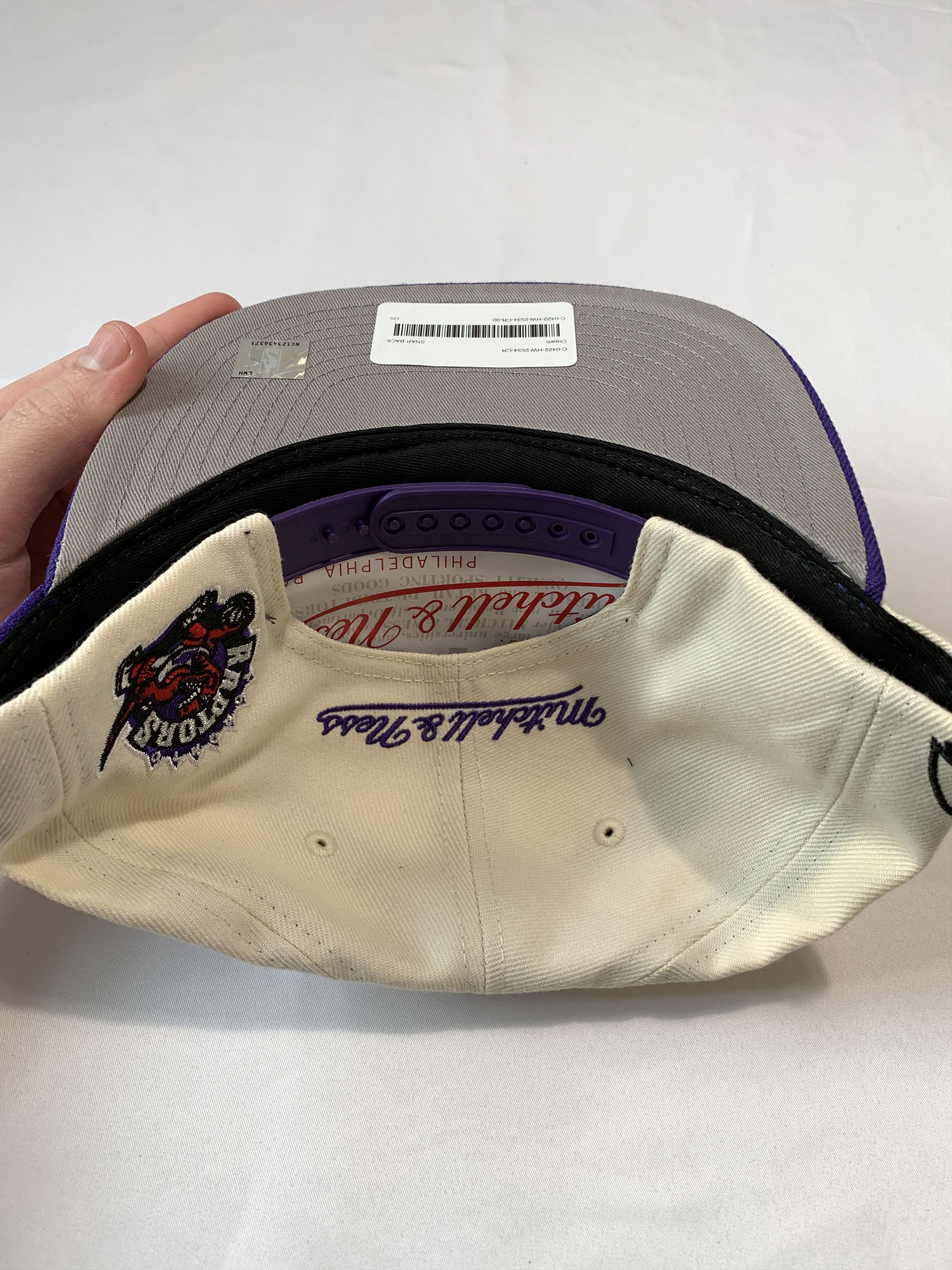 Drake OVO X Mitchell & Ness '95 Raptors OG Owl Hat Snapback Cap Size ONE SIZE - 3 Thumbnail