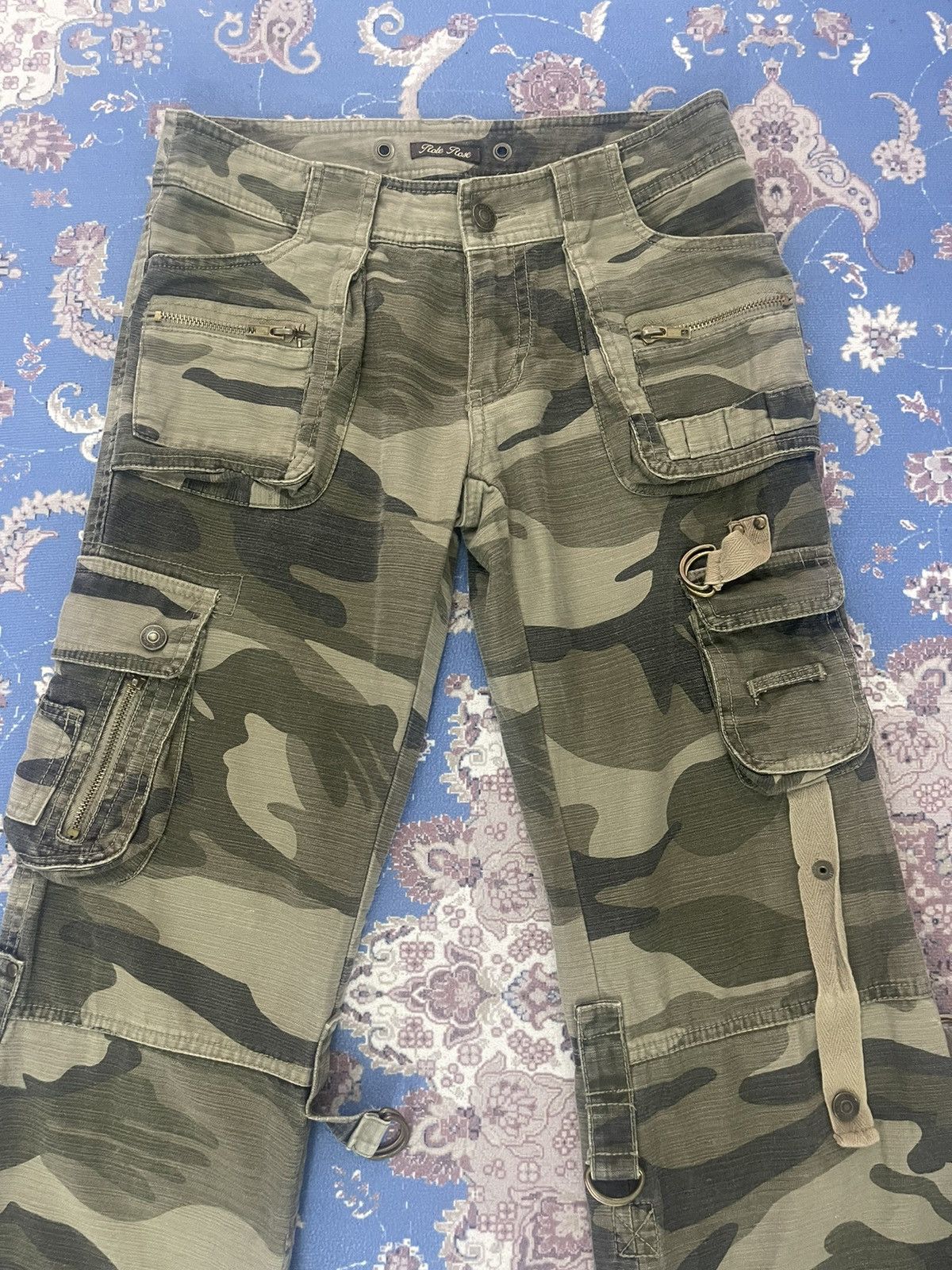 If Six Was Nine × Japanese Brand 🌞SUMMER SALE❌CAMOUFLAGE BONDAGE FLARE CARGO PANTS LGB Size US 28 / EU 44 - 3 Thumbnail