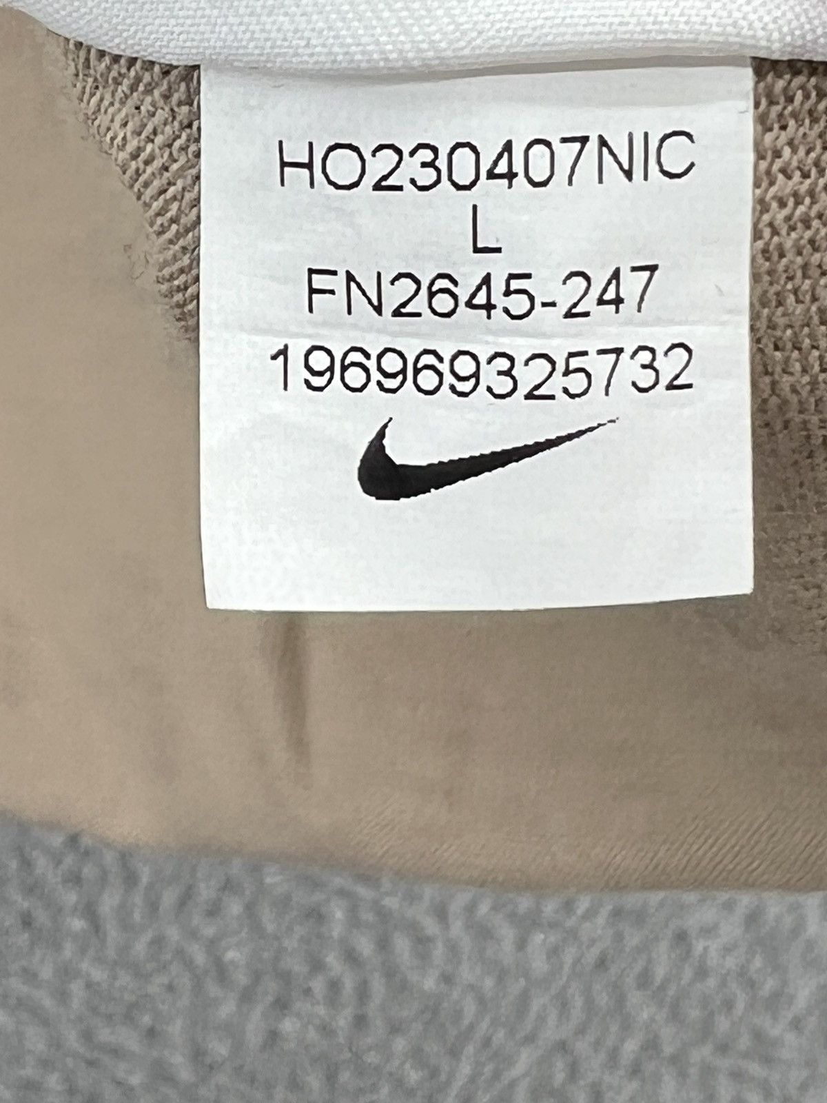 Nike Nike Life Men’s Short Sleeve Biege Knit Top Large FB2654-247 Size US L / EU 52-54 / 3 - 5 Thumbnail