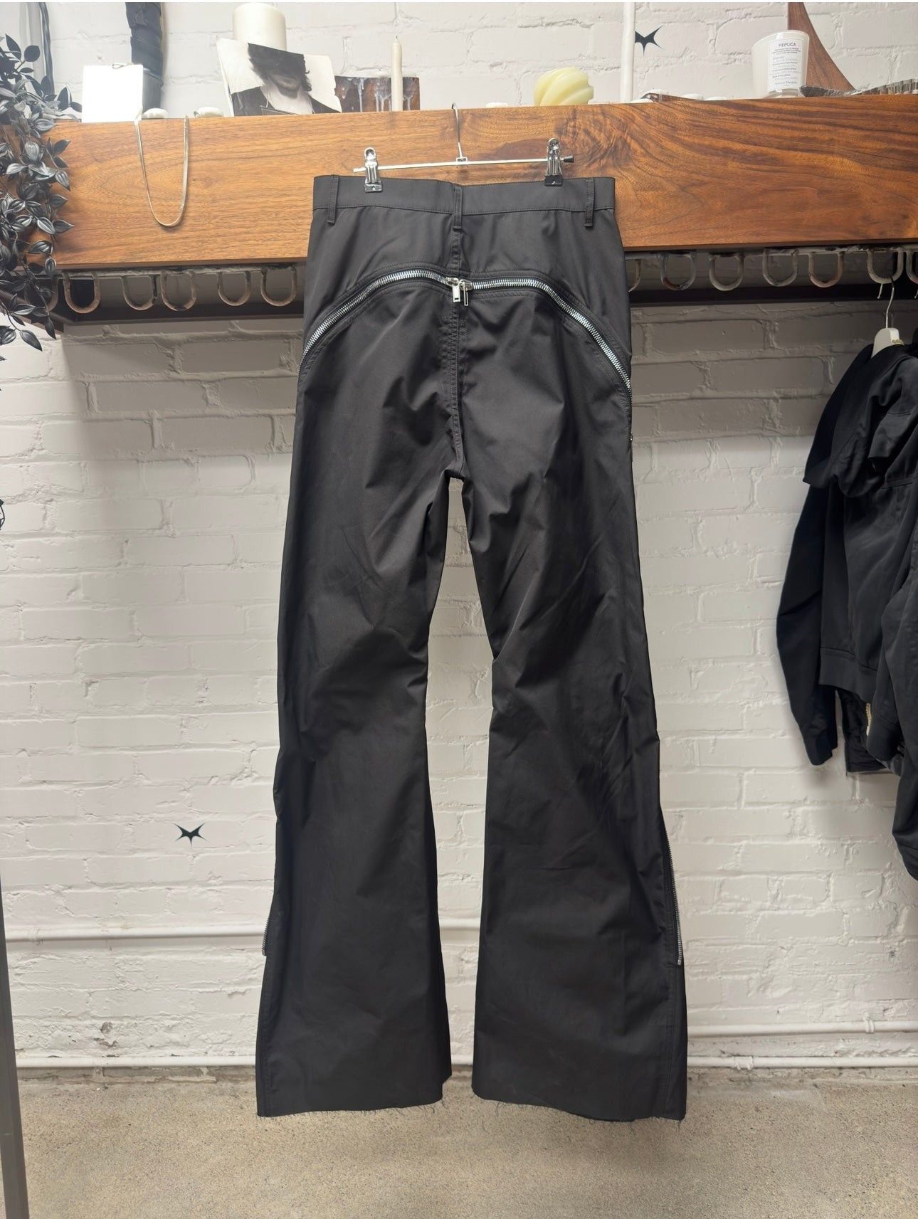 Rick Owens SS2023 Rick Owens ‘Edfu’ Banana Cut Flared Pants Size US 31 - 3 Thumbnail