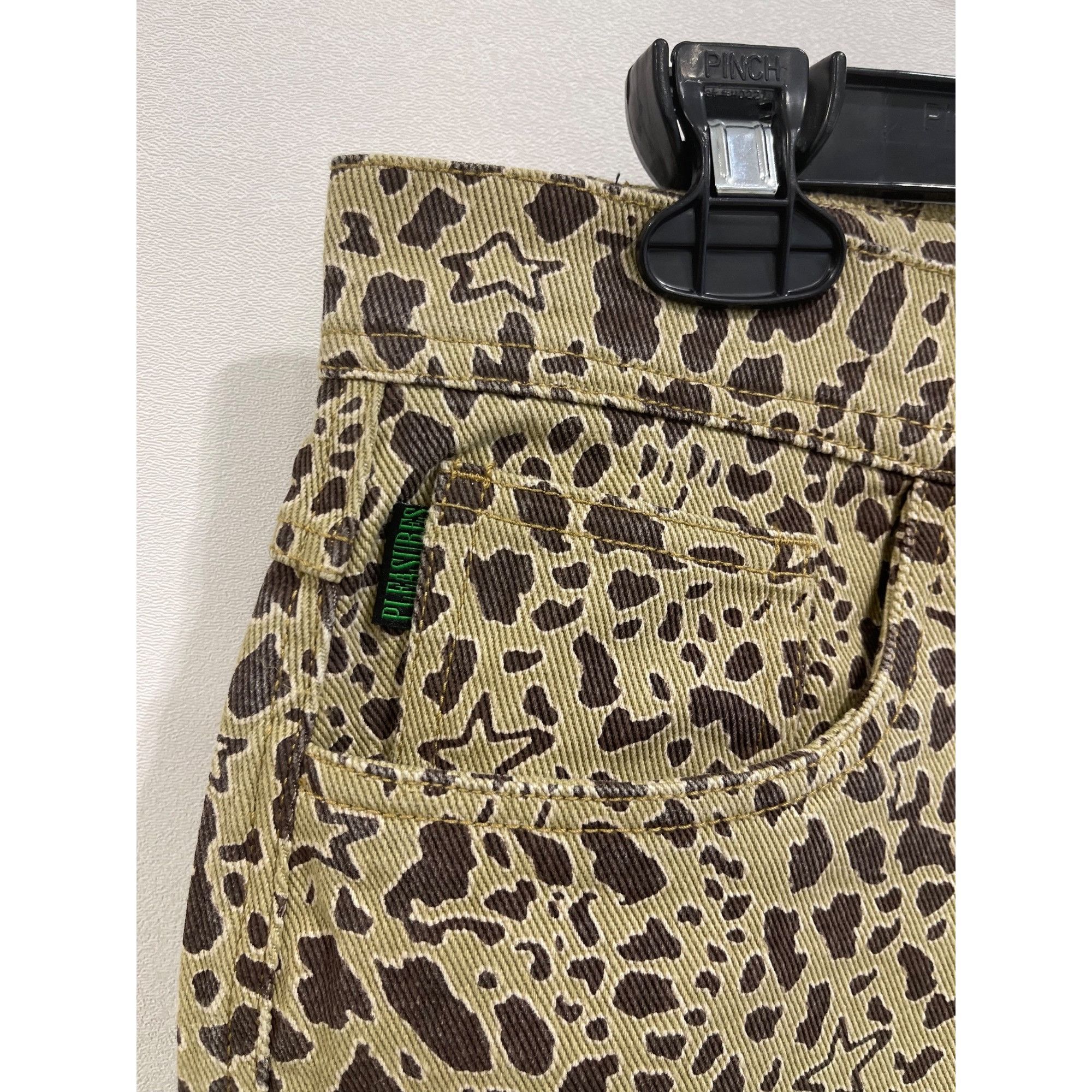 Pleasures NWT PLEASURES WISDOM PANTS SZ 32 Size US 32 / EU 48 - 6 Thumbnail