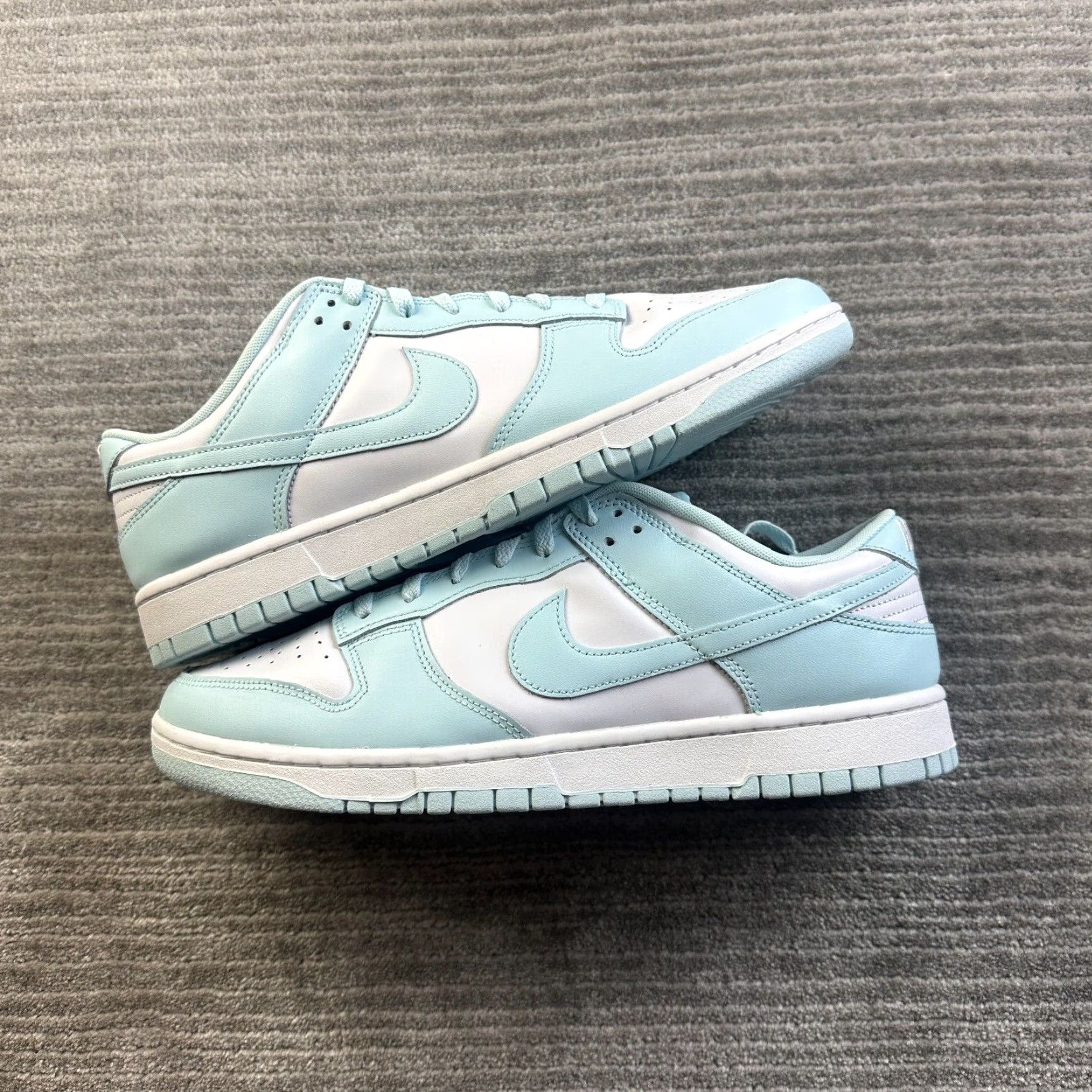 Nike Nike Dunk Low Glacier Blue Mens Size 12 Low Top Casual Sneaker Size US L / EU 52-54 / 3 - 2 Thumbnail