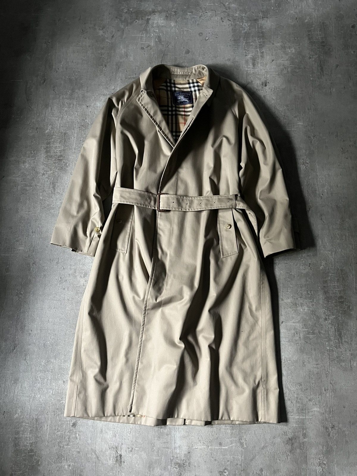 Burberry Burberrys vintage trench coat beige rare grail nova checked Size US L / EU 52-54 / 3 - 1 Thumbnail