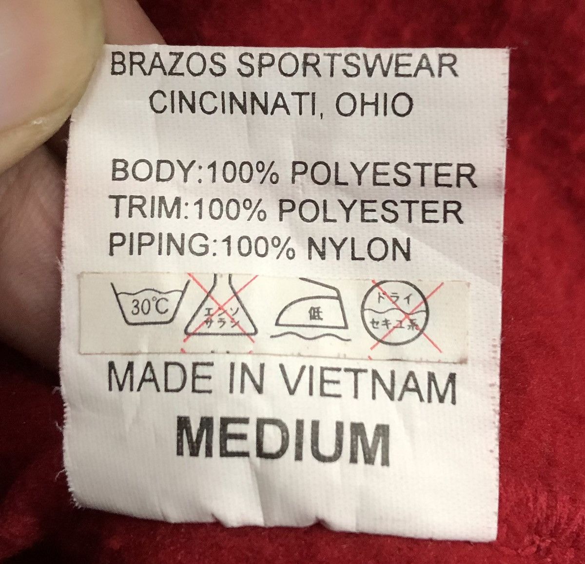 Disney Vintage Brazos Sportswear Usa Disney Pooh Sweatshirt Size US M / EU 48-50 / 2 - 14 Thumbnail