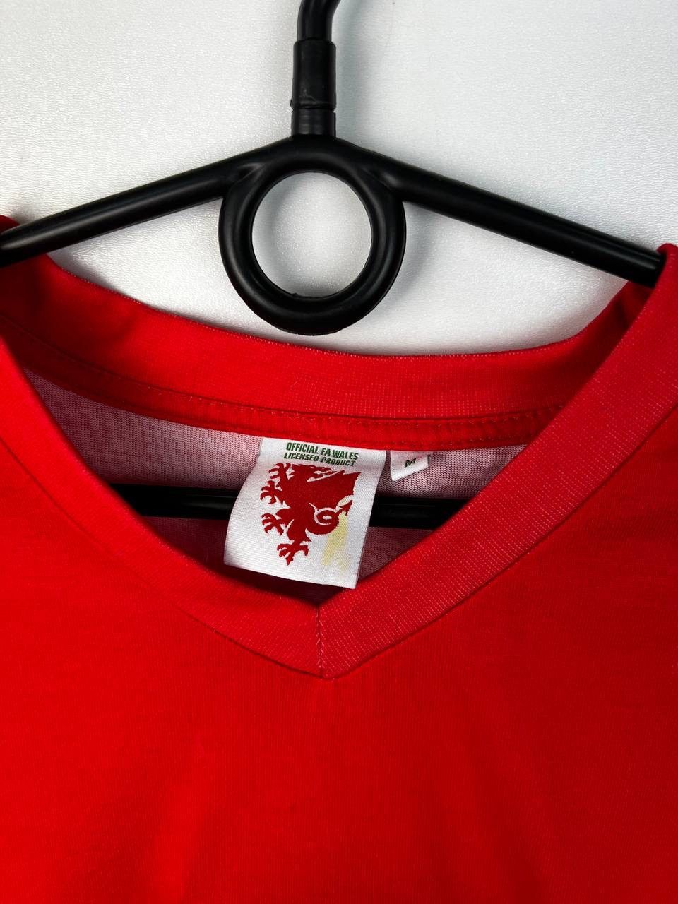 Vintage Wales Football Retro t-shirts size M Size US M / EU 48-50 / 2 - 3 Thumbnail