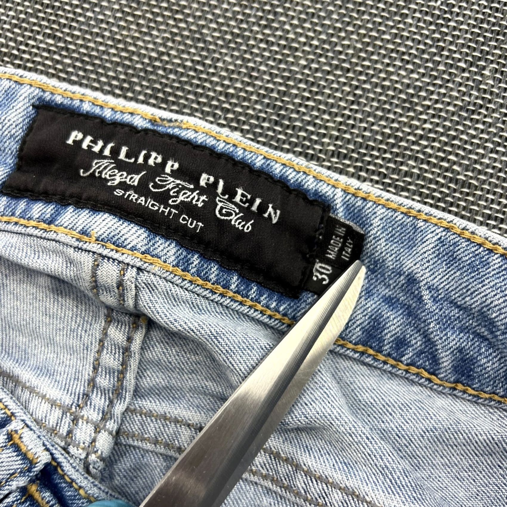 Philipp Plein Philipp Plein Jeans Mens W30 L28 Distressed Ripped Denim Blue Illegal Fight Club Straight 30 Blue Mens Jeans Size US 30 / EU 46 - 7 Thumbnail