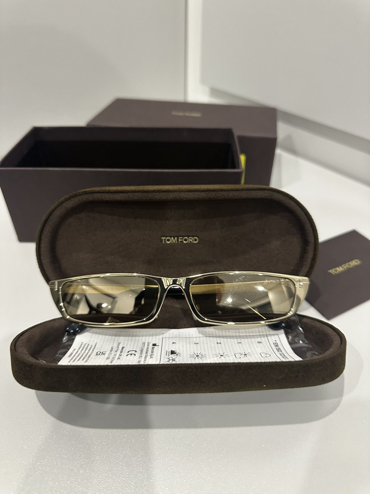 Tom Ford Tom Ford everett TF 1059 gold iconic sunglasses Size ONE SIZE - 4 Thumbnail