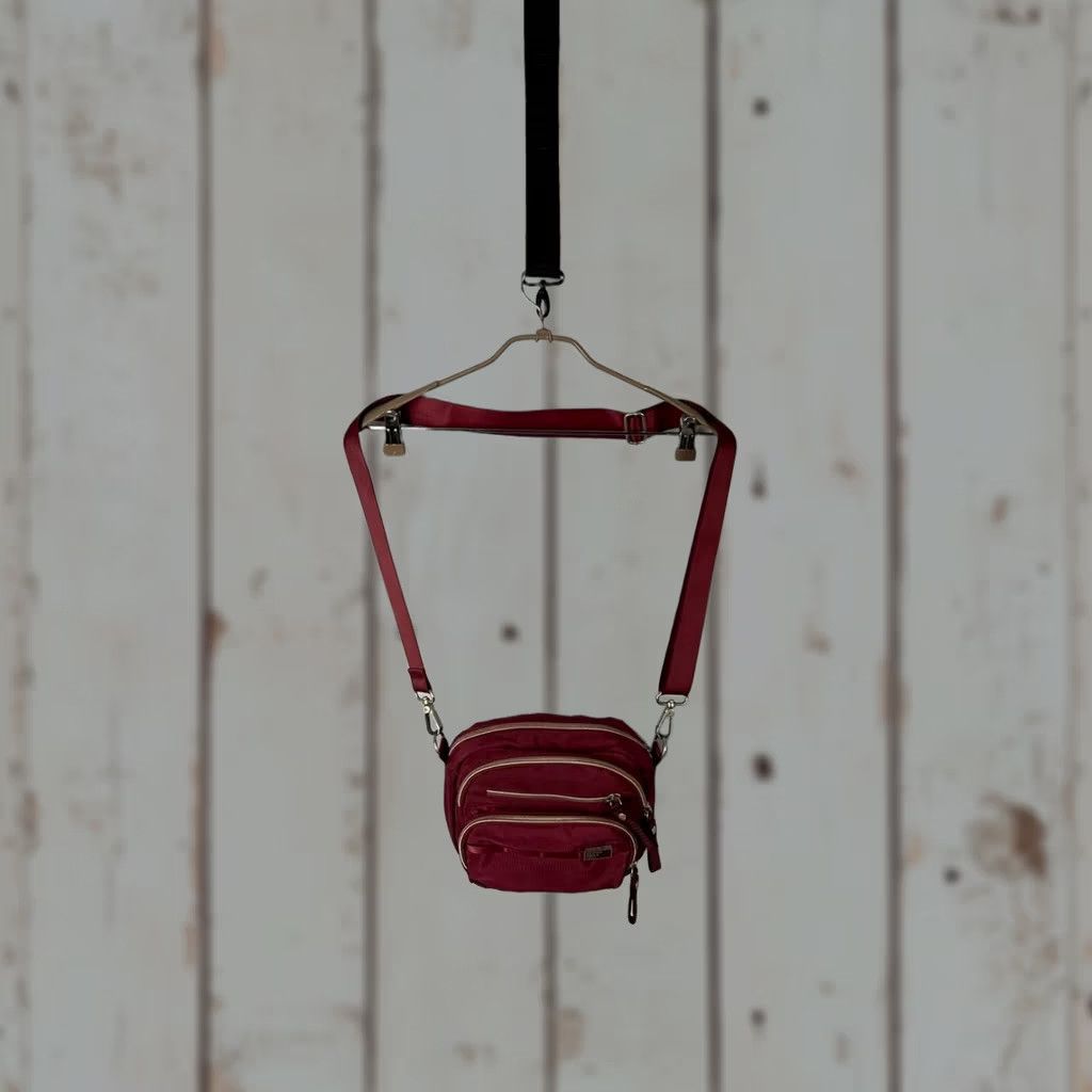 George Gina & Lucy George Gina & Lucy Womens Red Crossbody Polyester Bag Sport Bag Size ONE SIZE - 1 Thumbnail