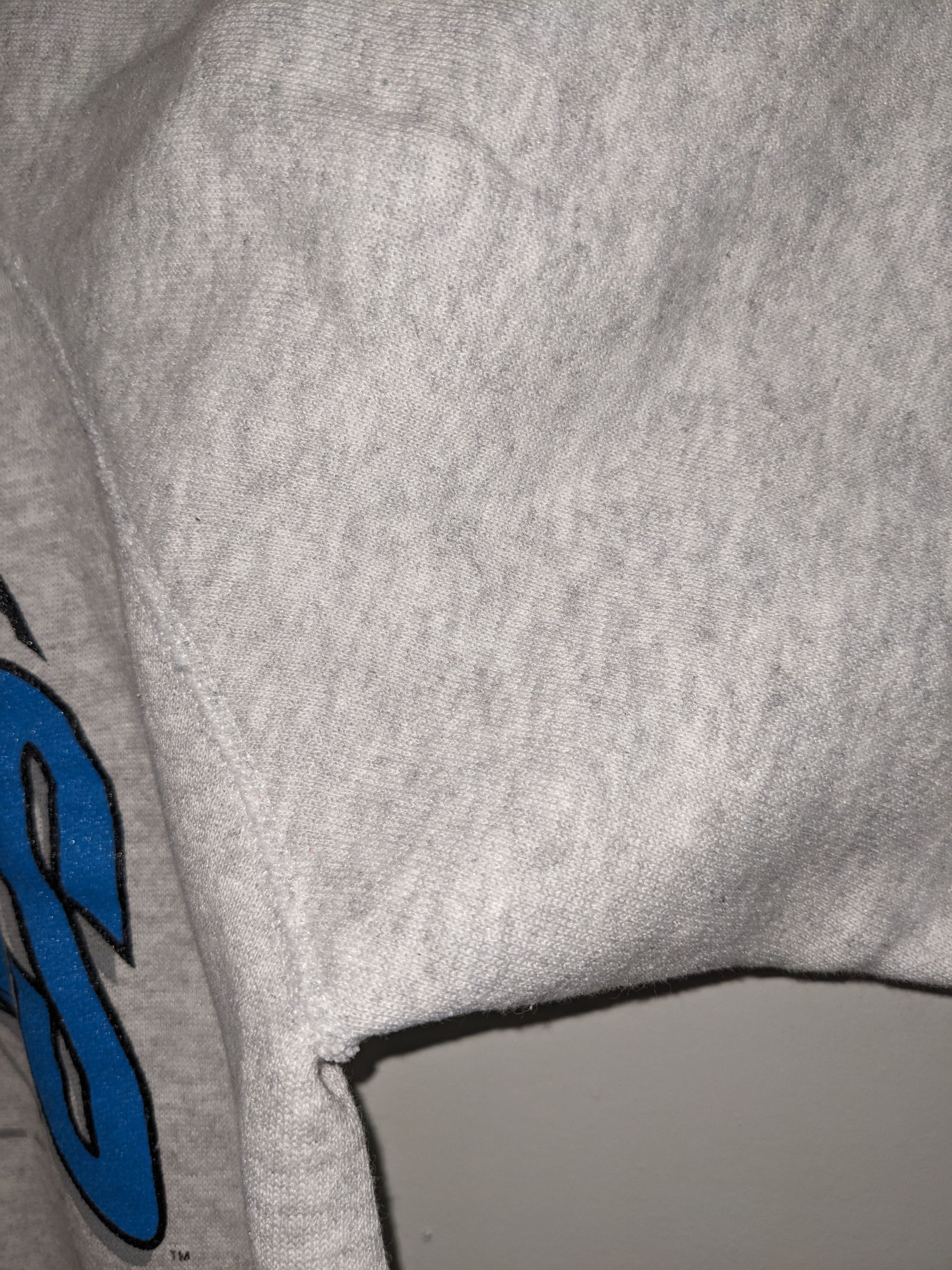 Vintage Vintage 90s Carolina Panthers NFL Football YOUTH Sweatshirt Size US XL / EU 56 / 4 - 5 Thumbnail