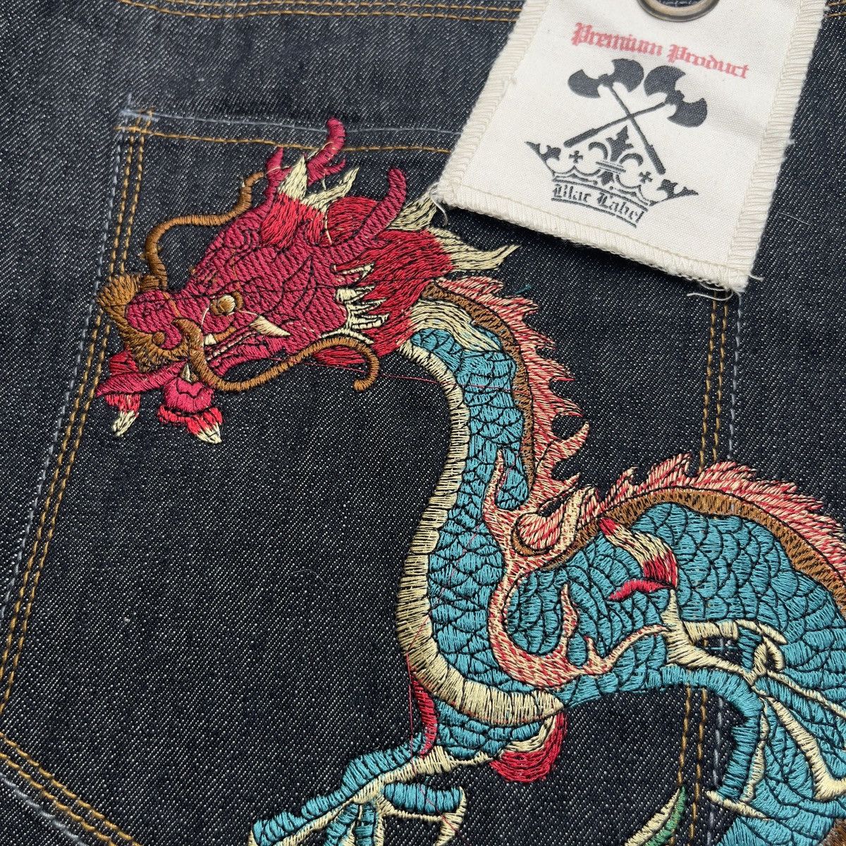 Vintage Y2K hotsell Blac Label Dragon Jeans