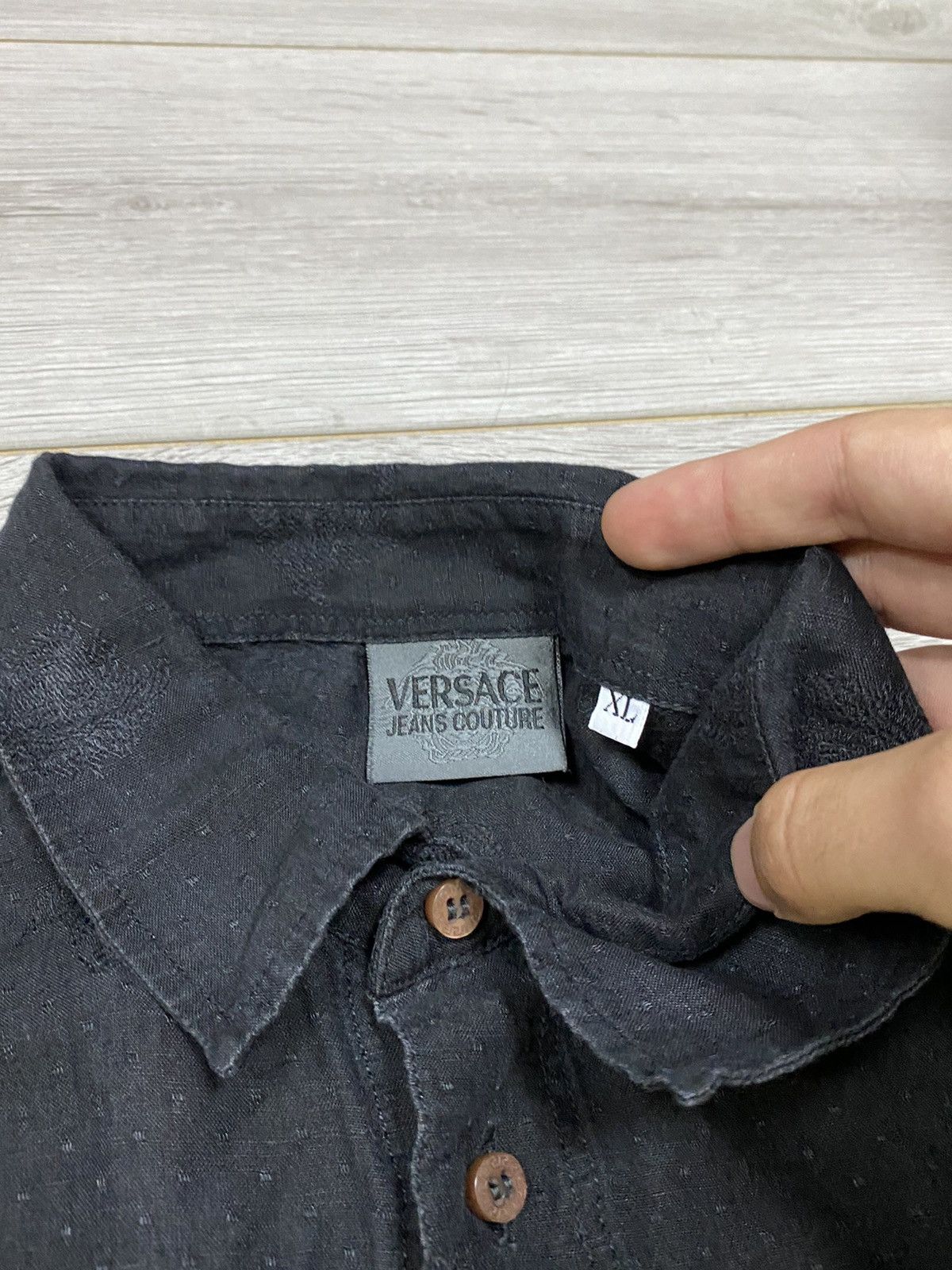 Versace Versace monogram linen vintage shirt buttons Size US XL / EU 56 / 4 - 11 Thumbnail