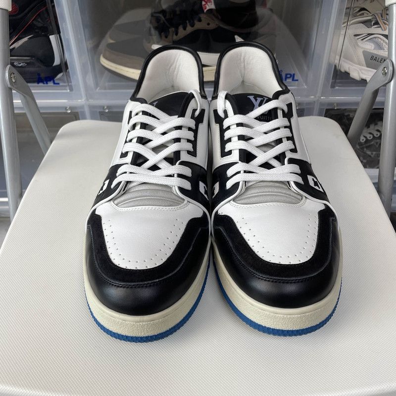 Louis Vuitton Louis Vuitton Stylish Low-Top Trainers for Men -2508 Size US 11 / EU 44 - 2 Thumbnail