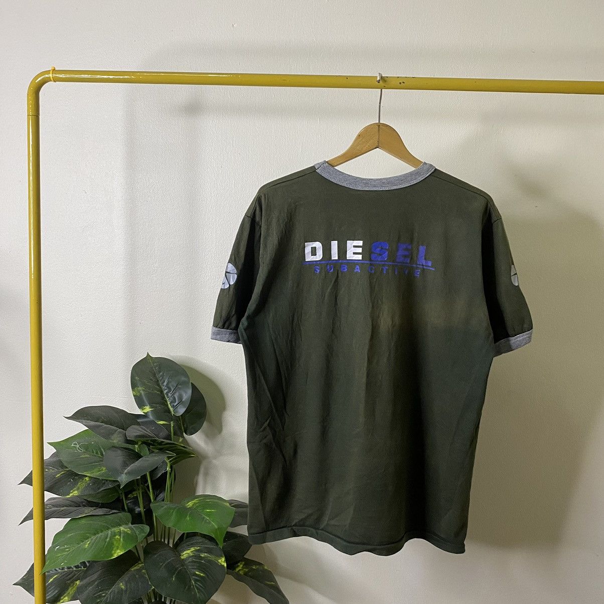 Diesel Vintage 2000s Diesel Subactive Ringer Tee Size US L / EU 52-54 / 3 - 7 Thumbnail