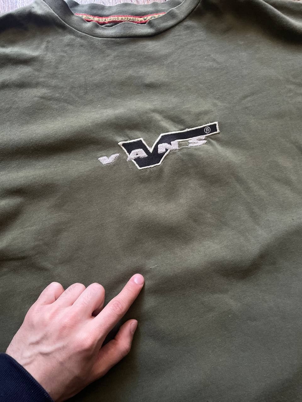 Vans Rare!! Vintage VANS TEES tshirt GREEN colour made in usa Size US L / EU 52-54 / 3 - 6 Thumbnail